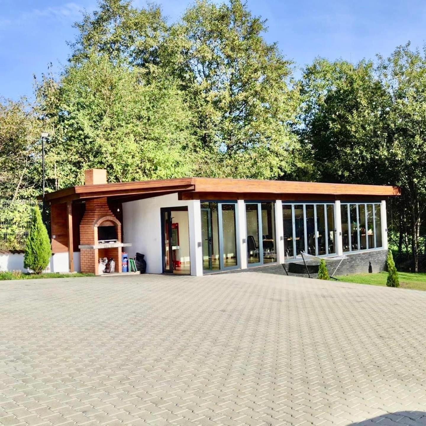Villa photo 2