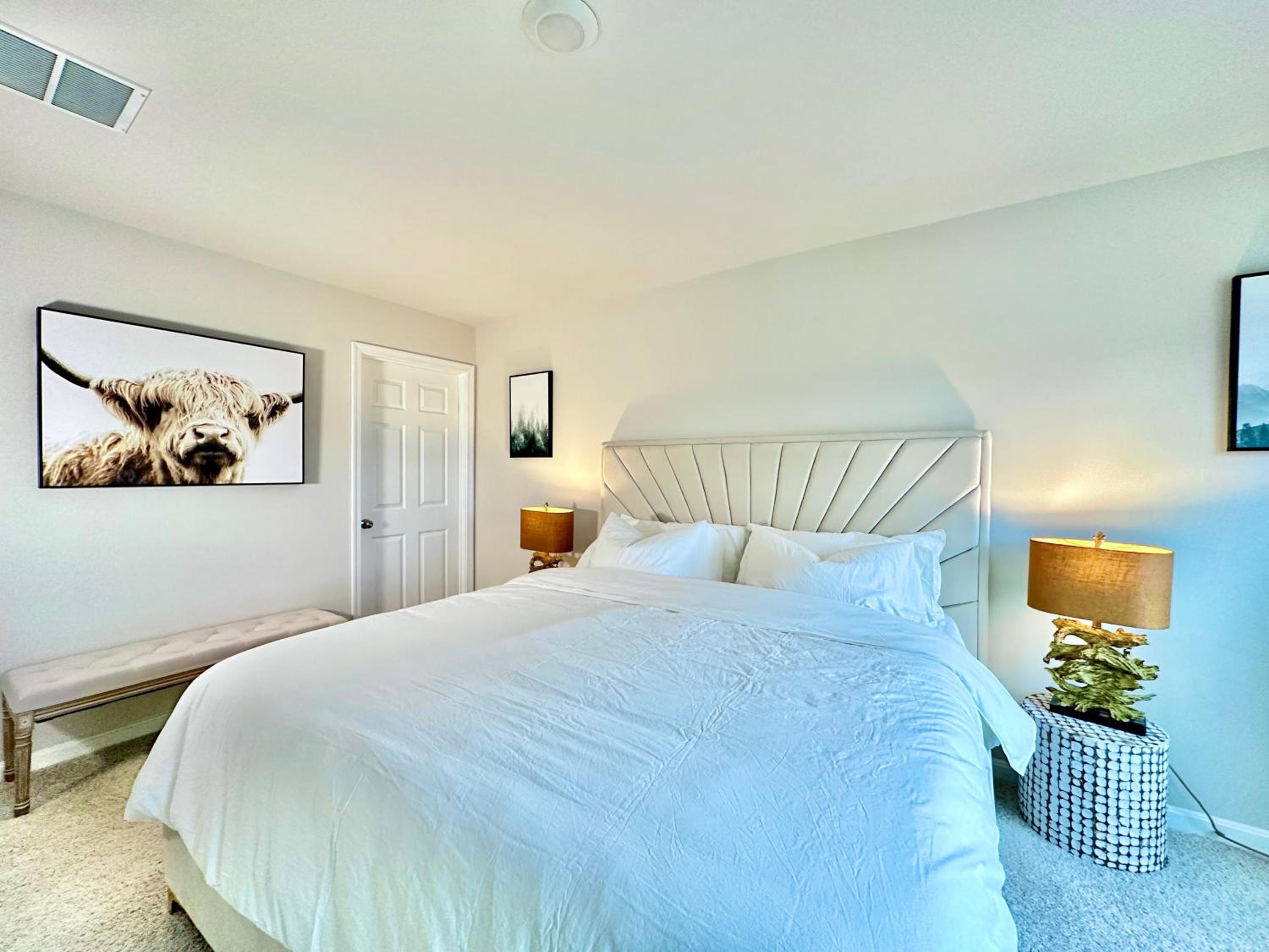 Three-Bedroom House photo 1