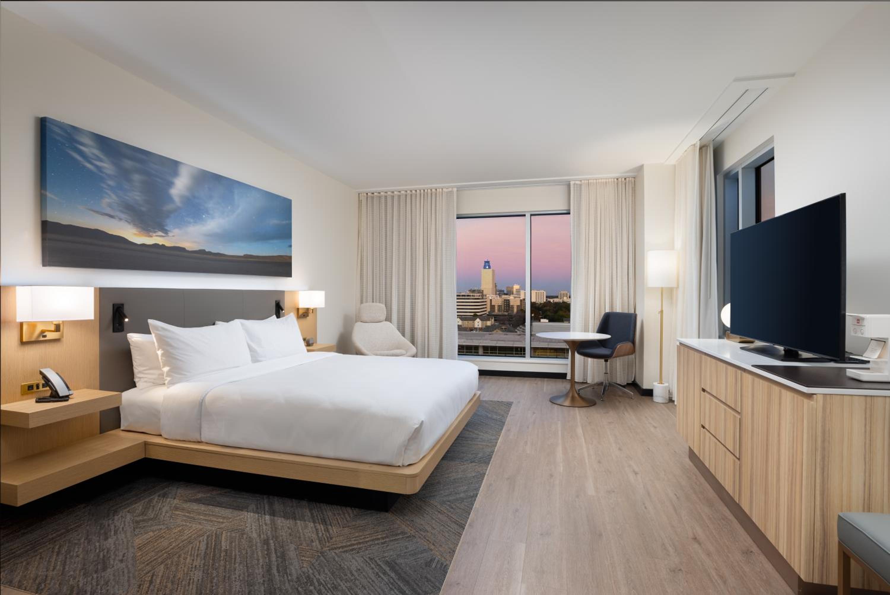 Deluxe King Room
