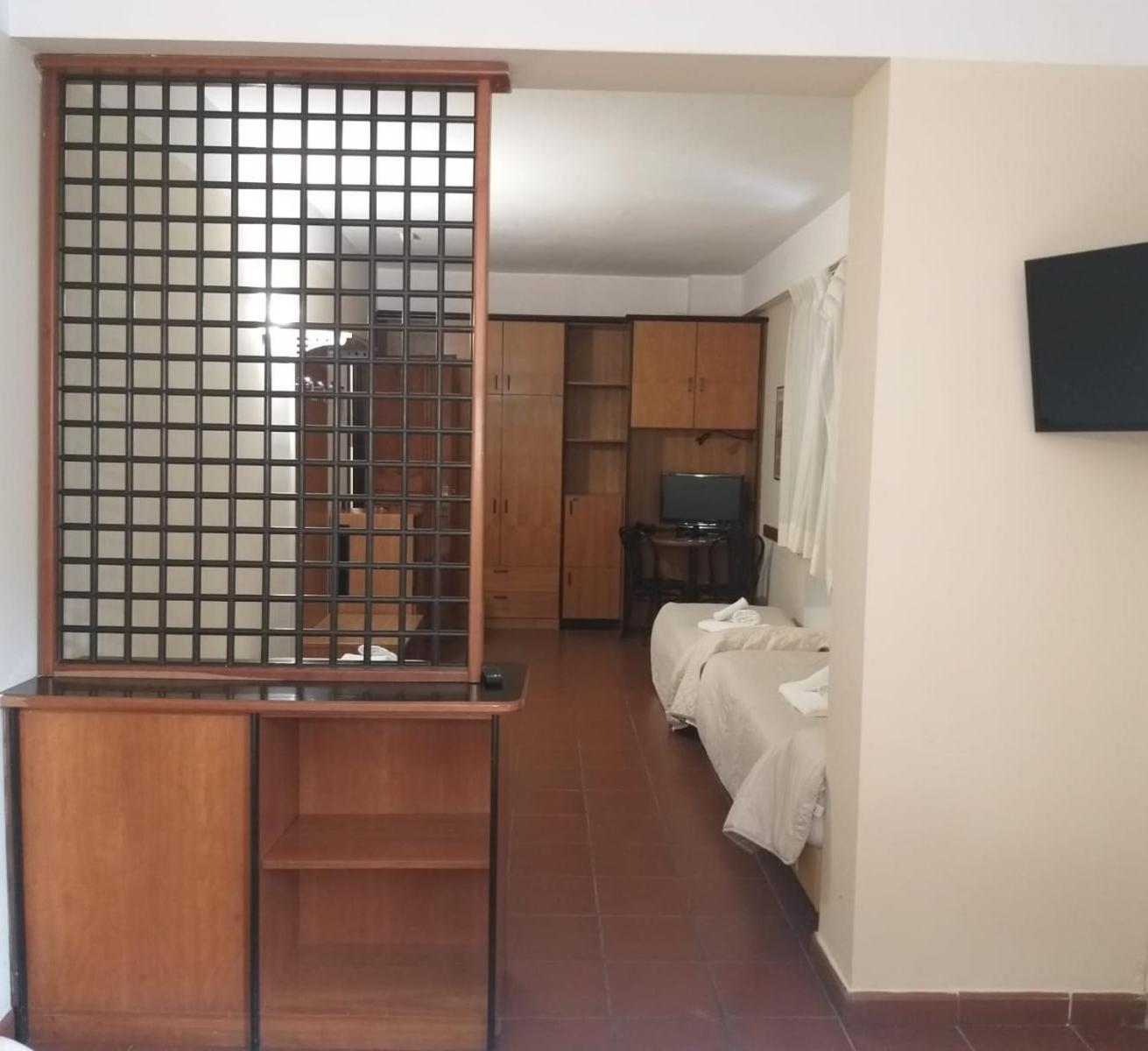 Quadruple Room - Photo 4
