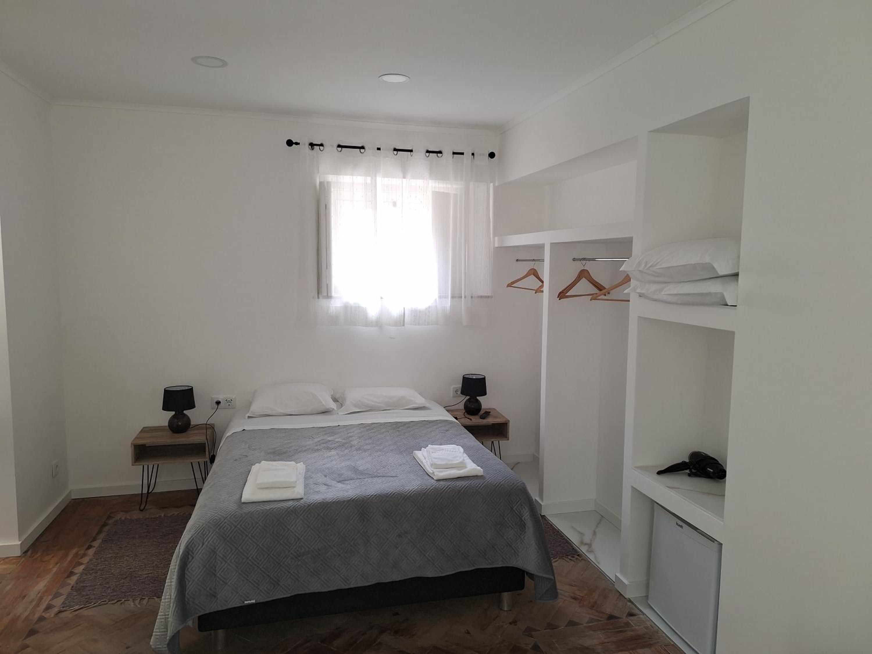 Basic Triple Room - Photo 3