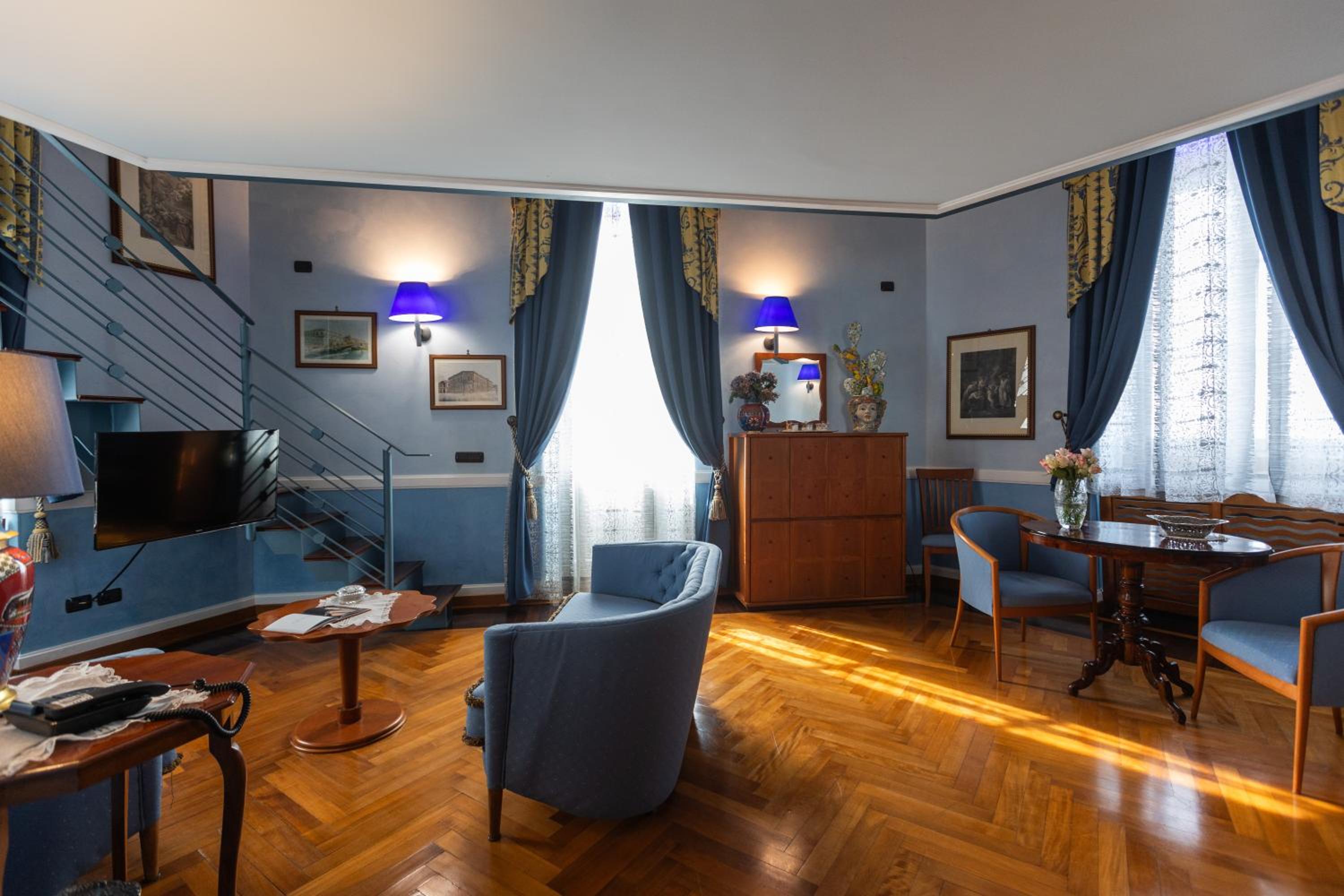King Suite