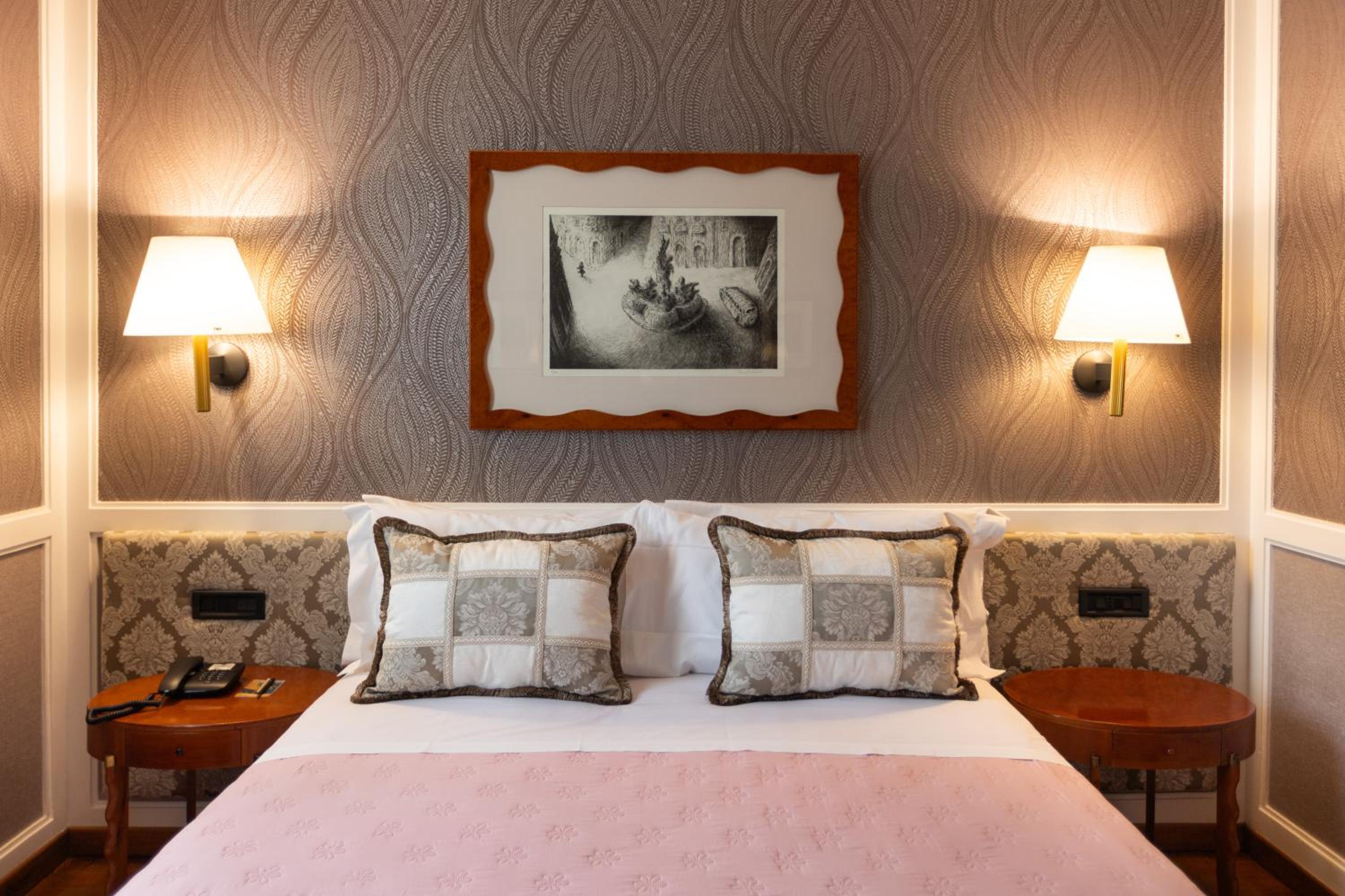 Standard Room - Photo 7