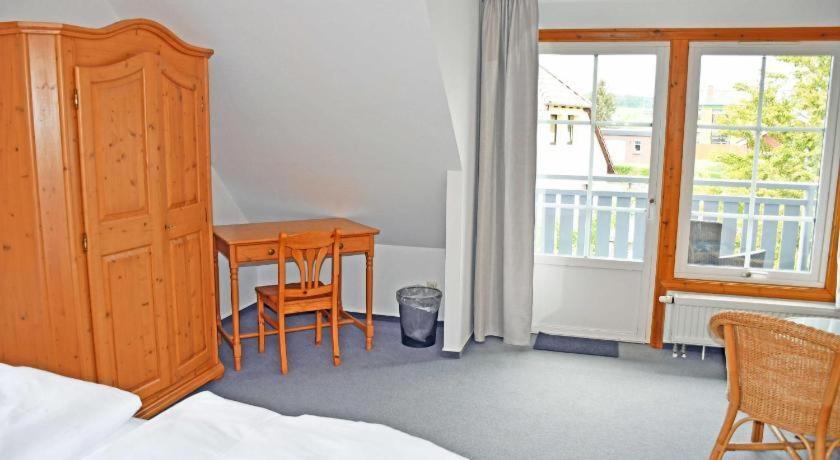 Standard Double Room - Photo 3