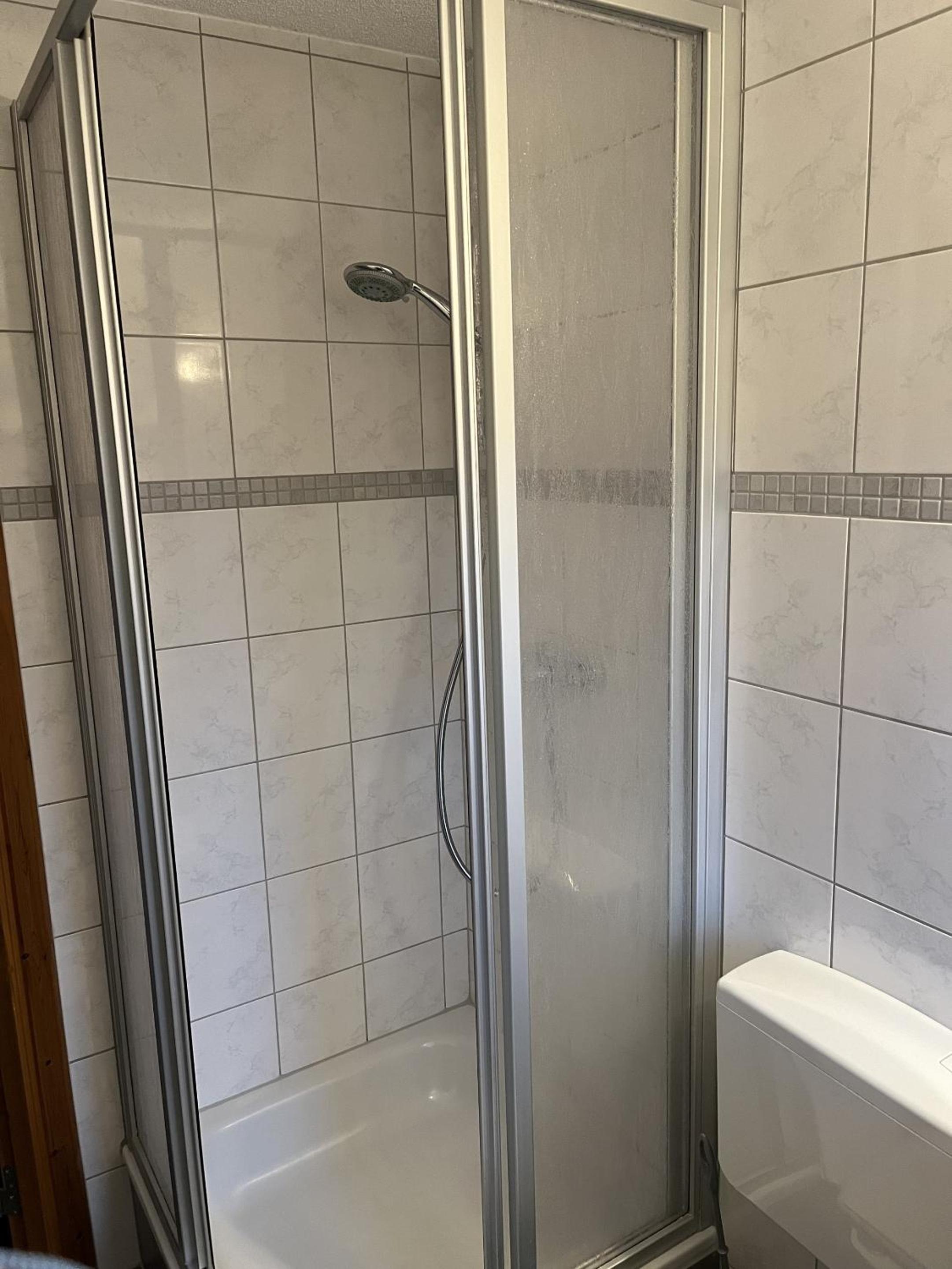 Standard Double Room - Photo 6