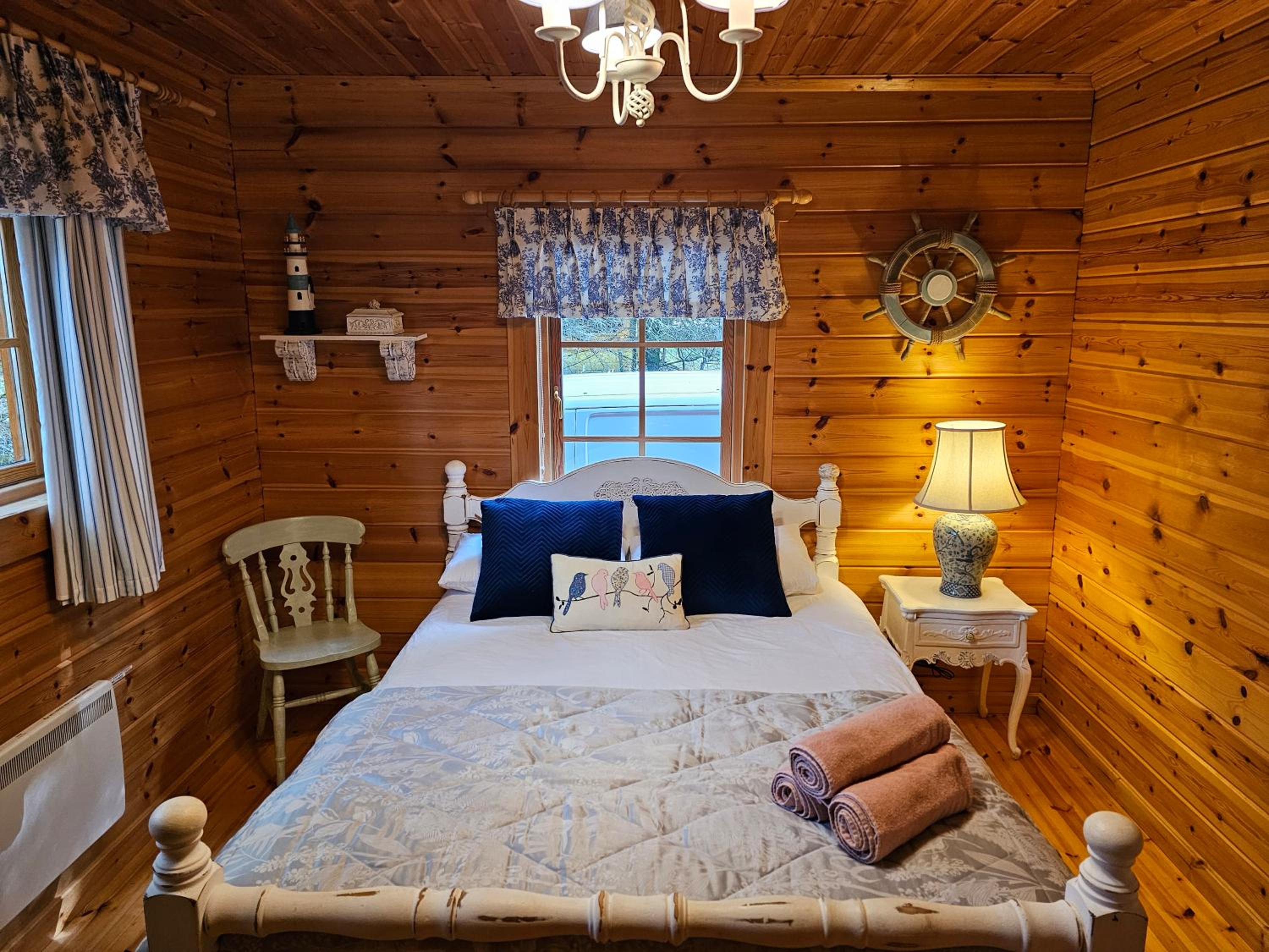 Three-Bedroom Chalet photo 3