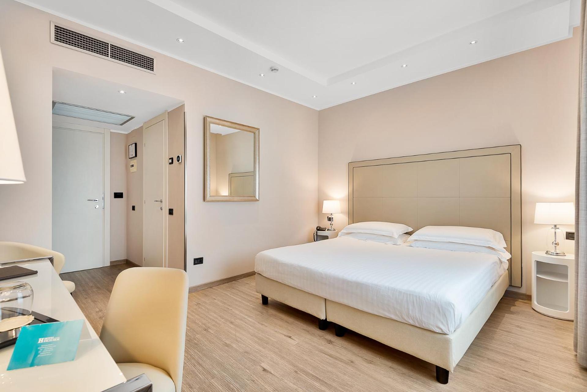 Superior Double Room - Photo 3