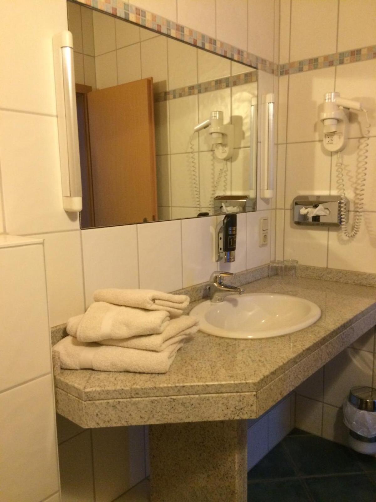 Single Room with Shower photo 1