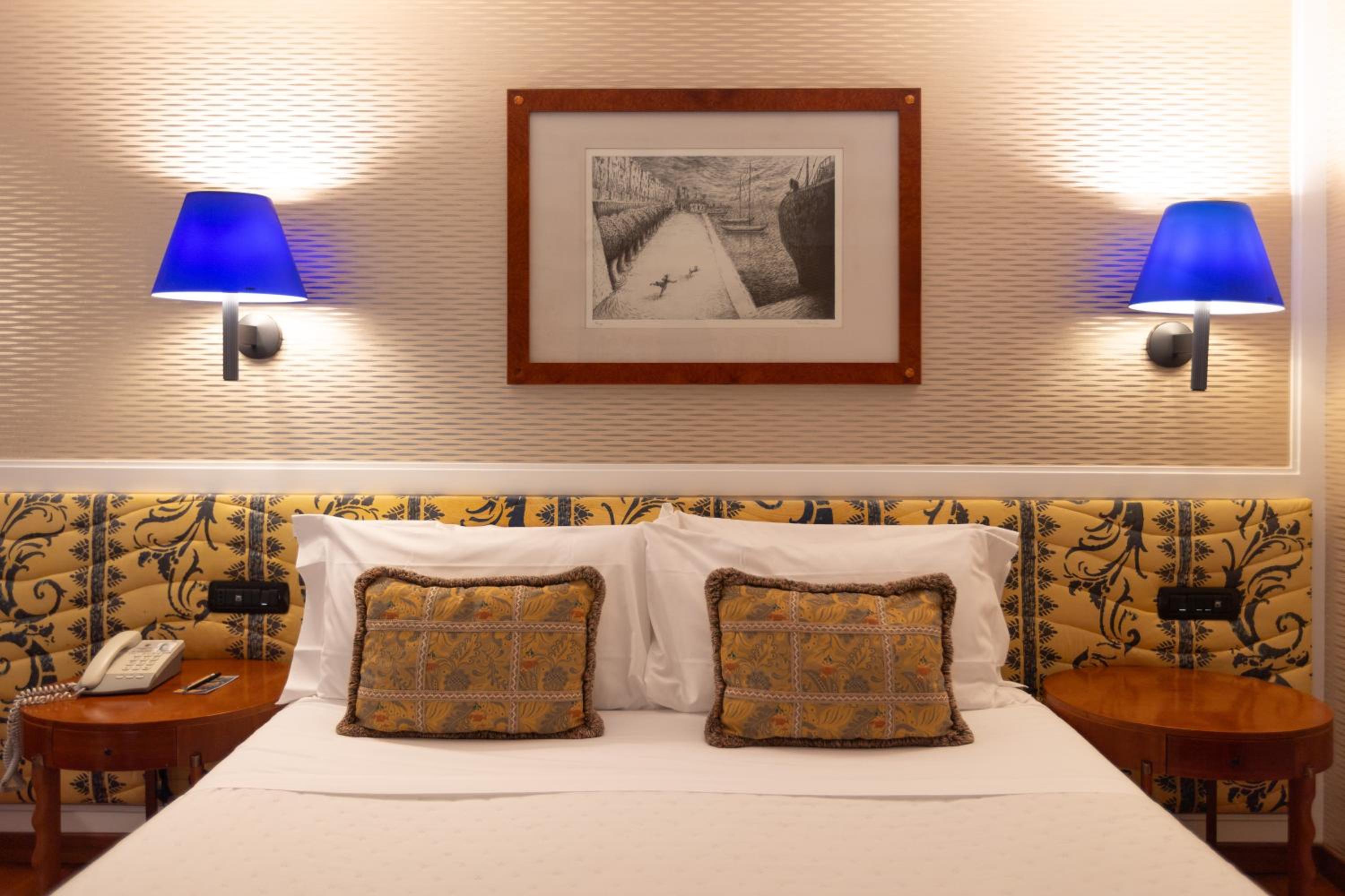 Junior Suite with Sea View - Photo 1