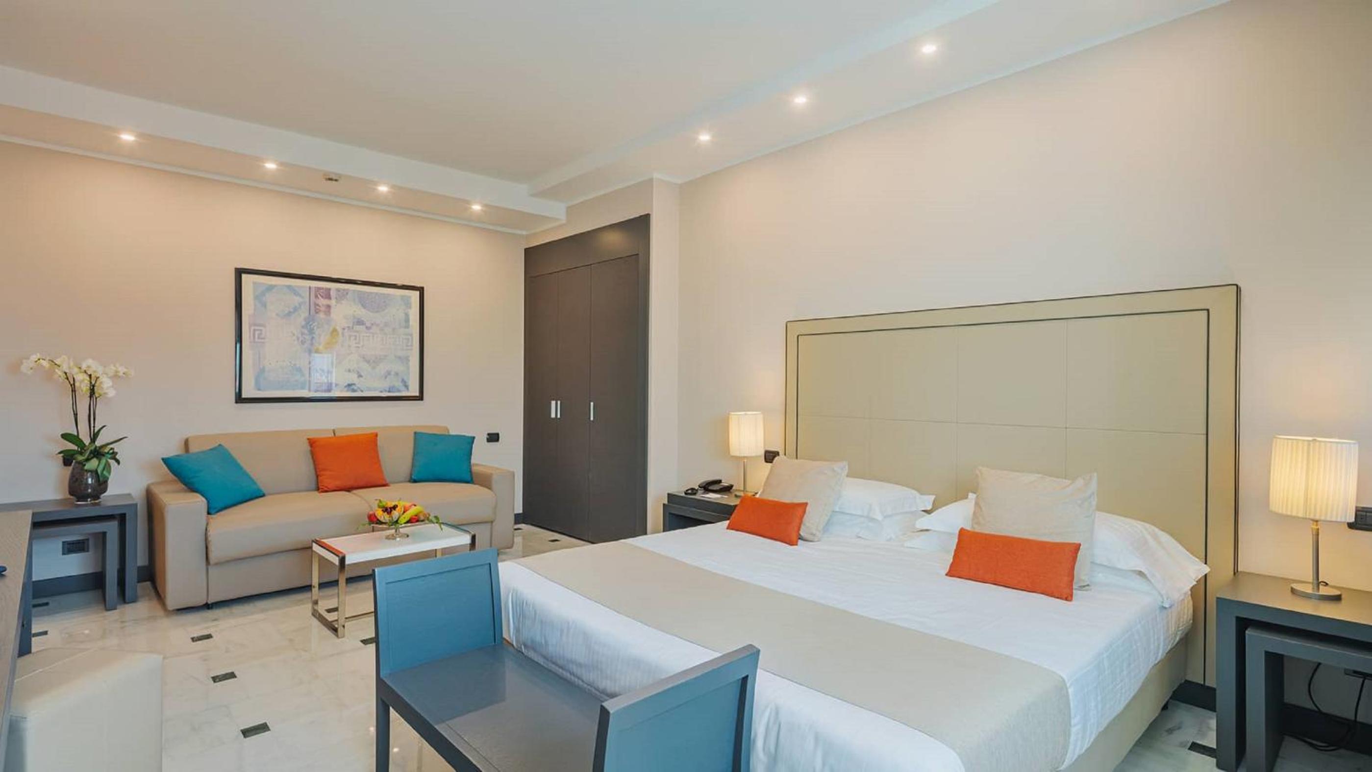 Junior Suite - Photo 1