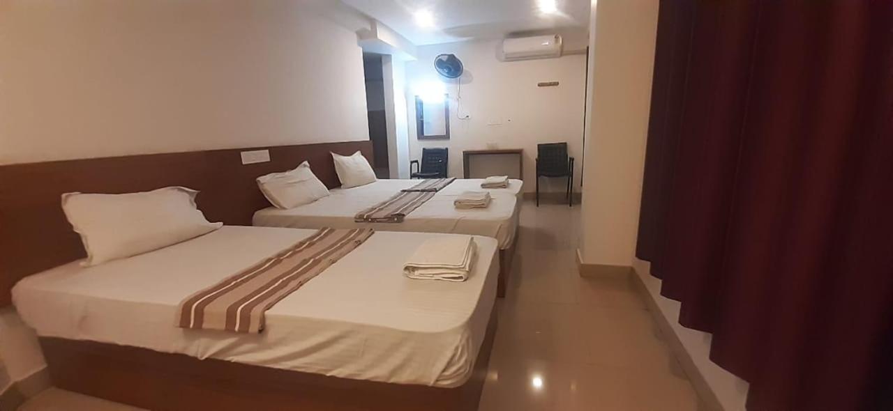 Executive Triple Room photo 3