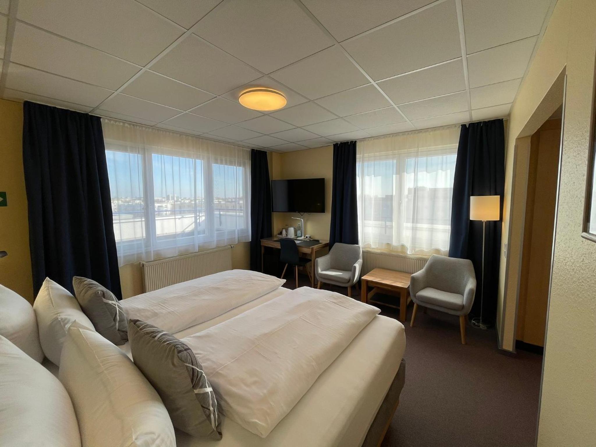 Business Double Room photo 3