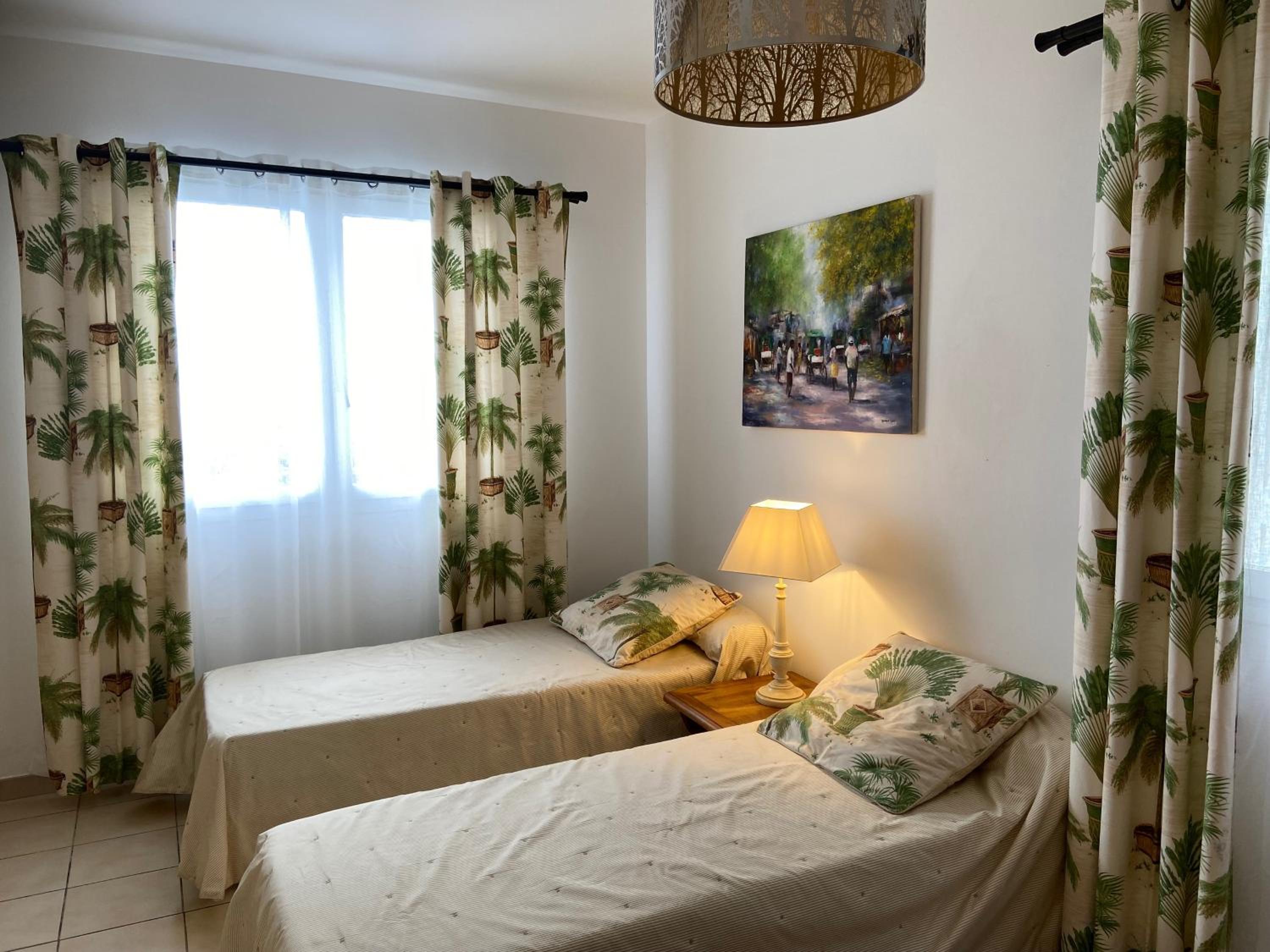 Three-Bedroom Villa photo 1