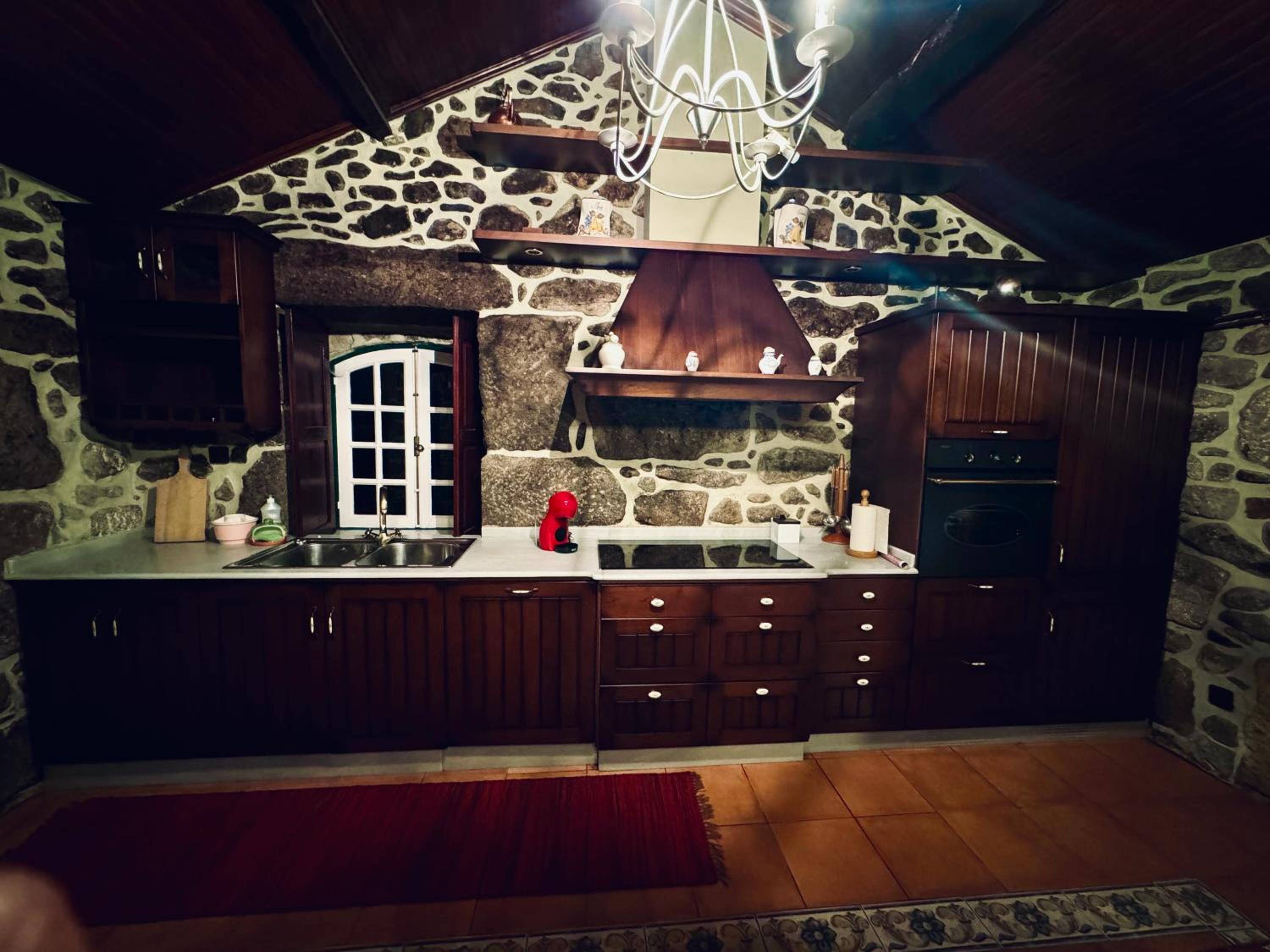 Four-Bedroom House photo 2