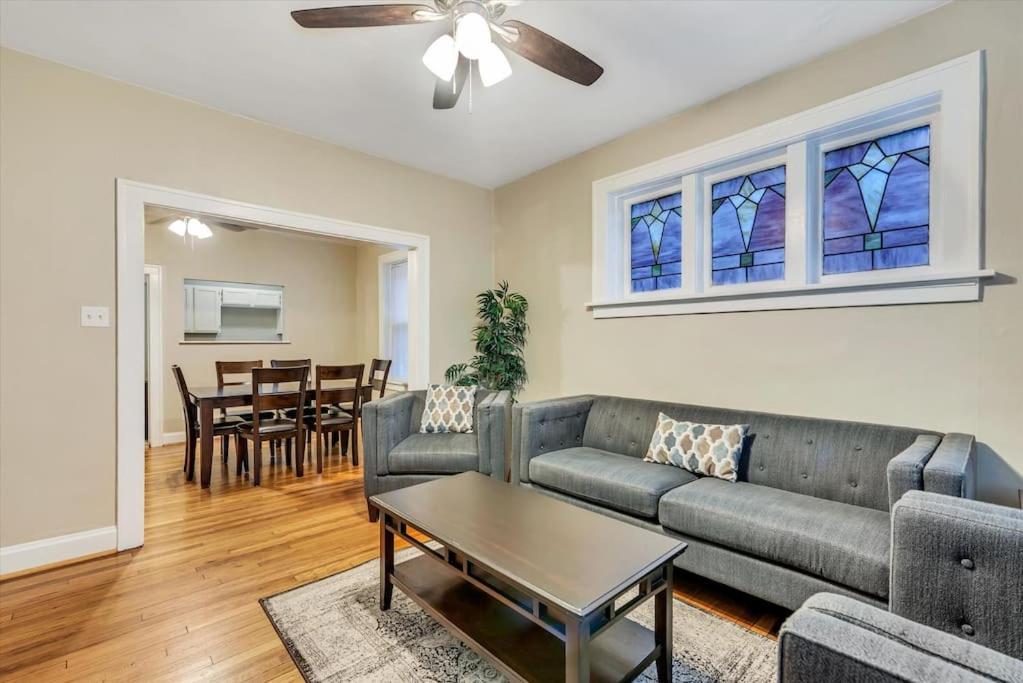 Apartment photo 2