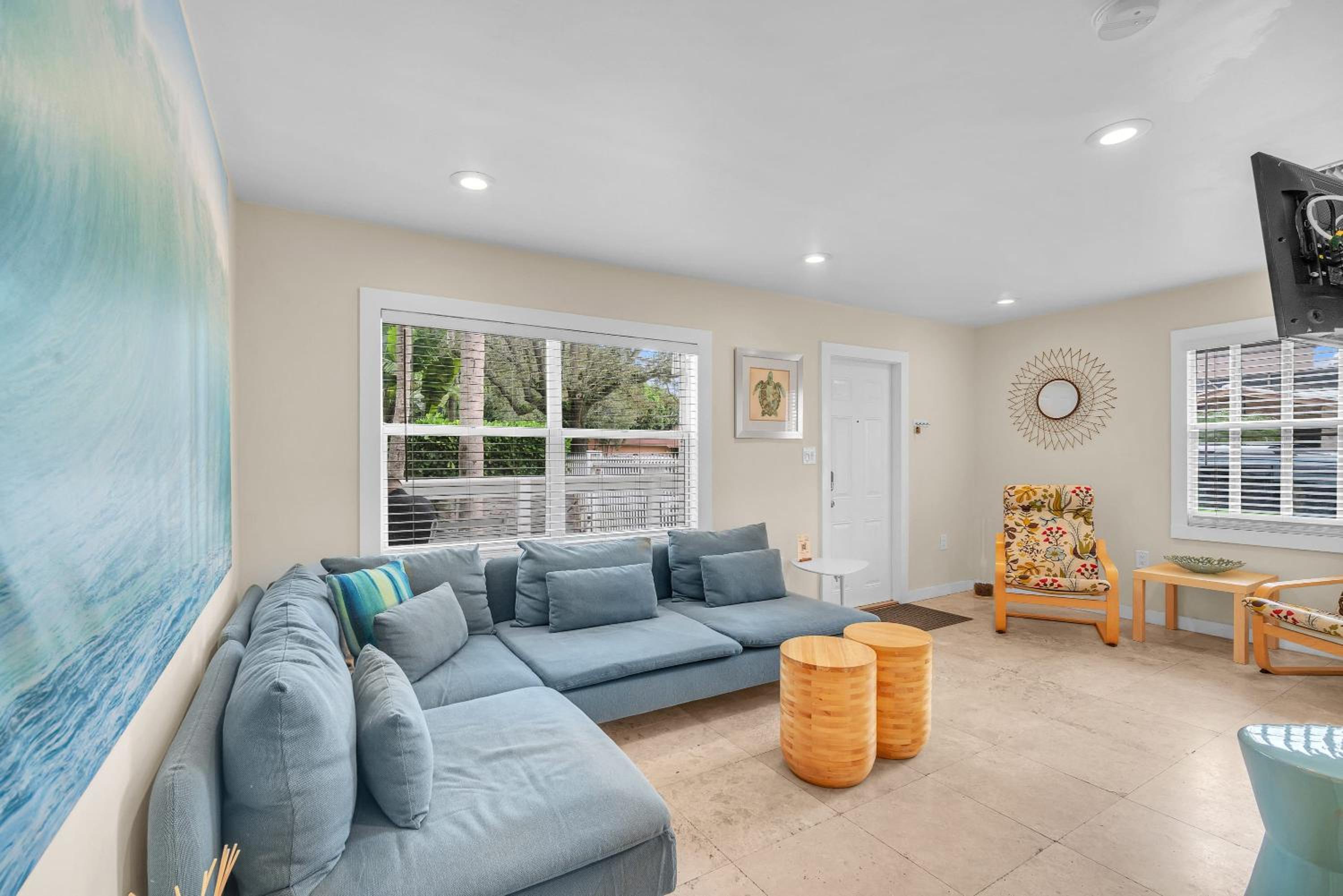 Bungalow photo 1