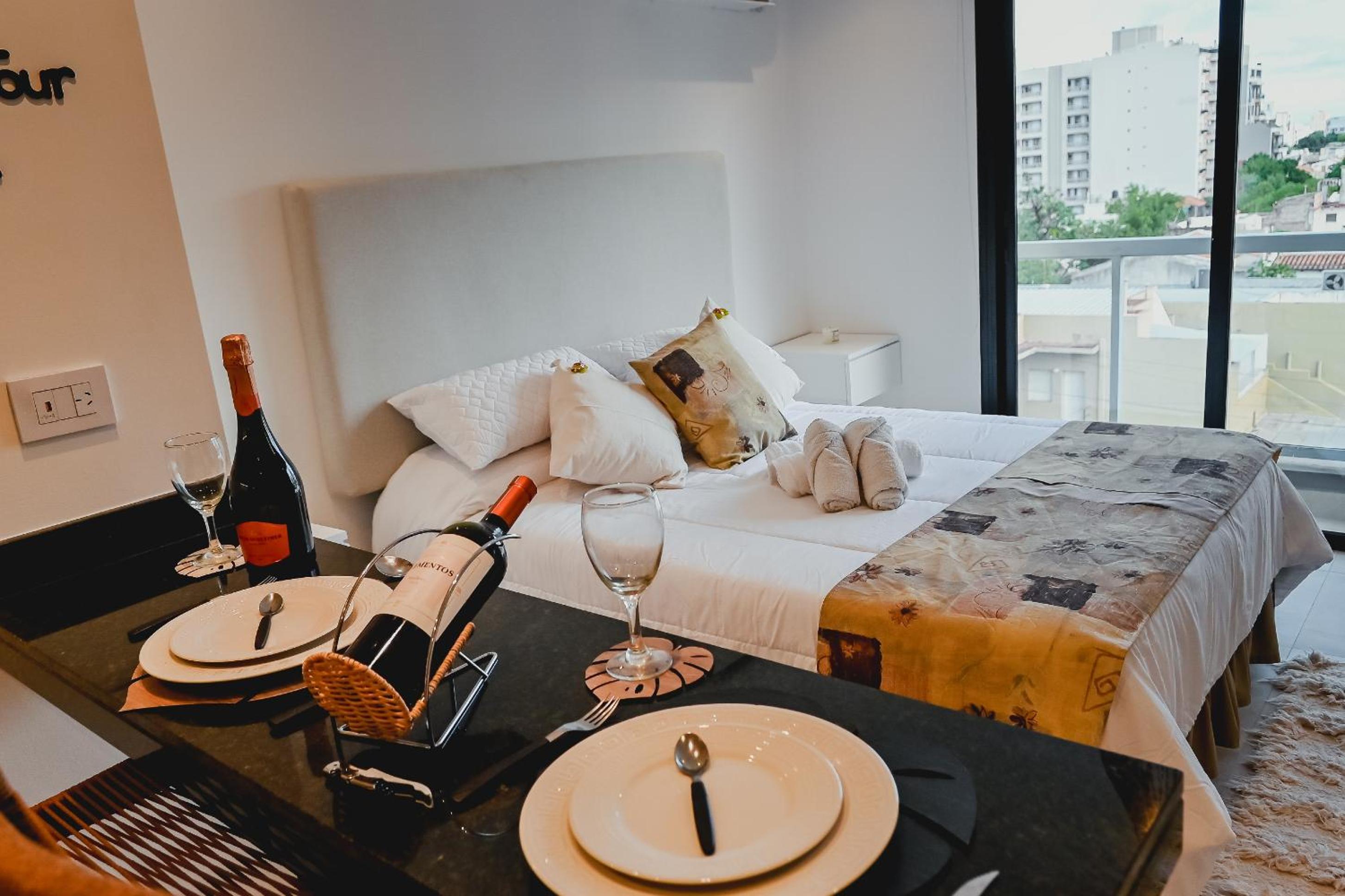 Studio Apartment photo 1