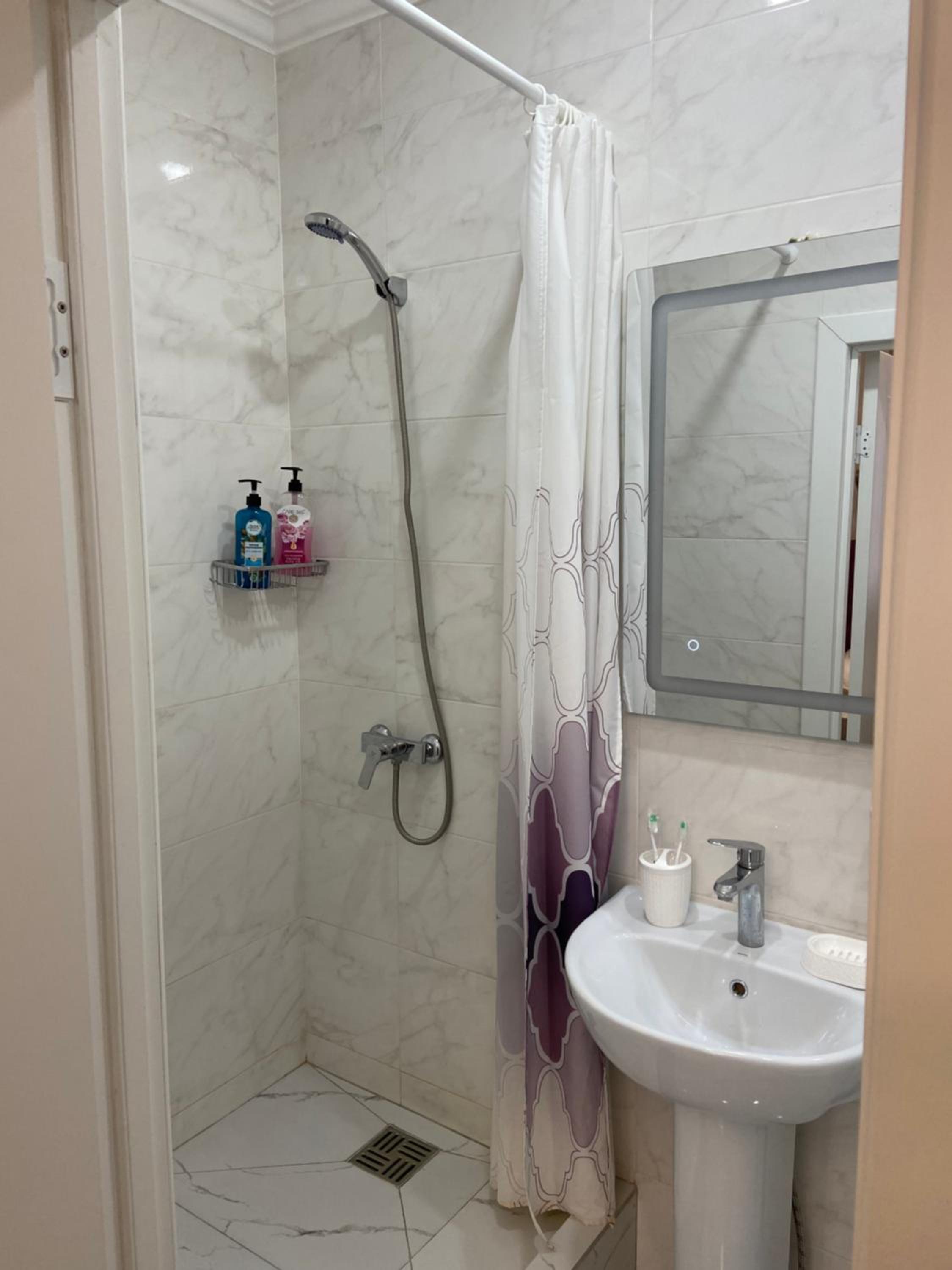 Budget Double Room photo 2