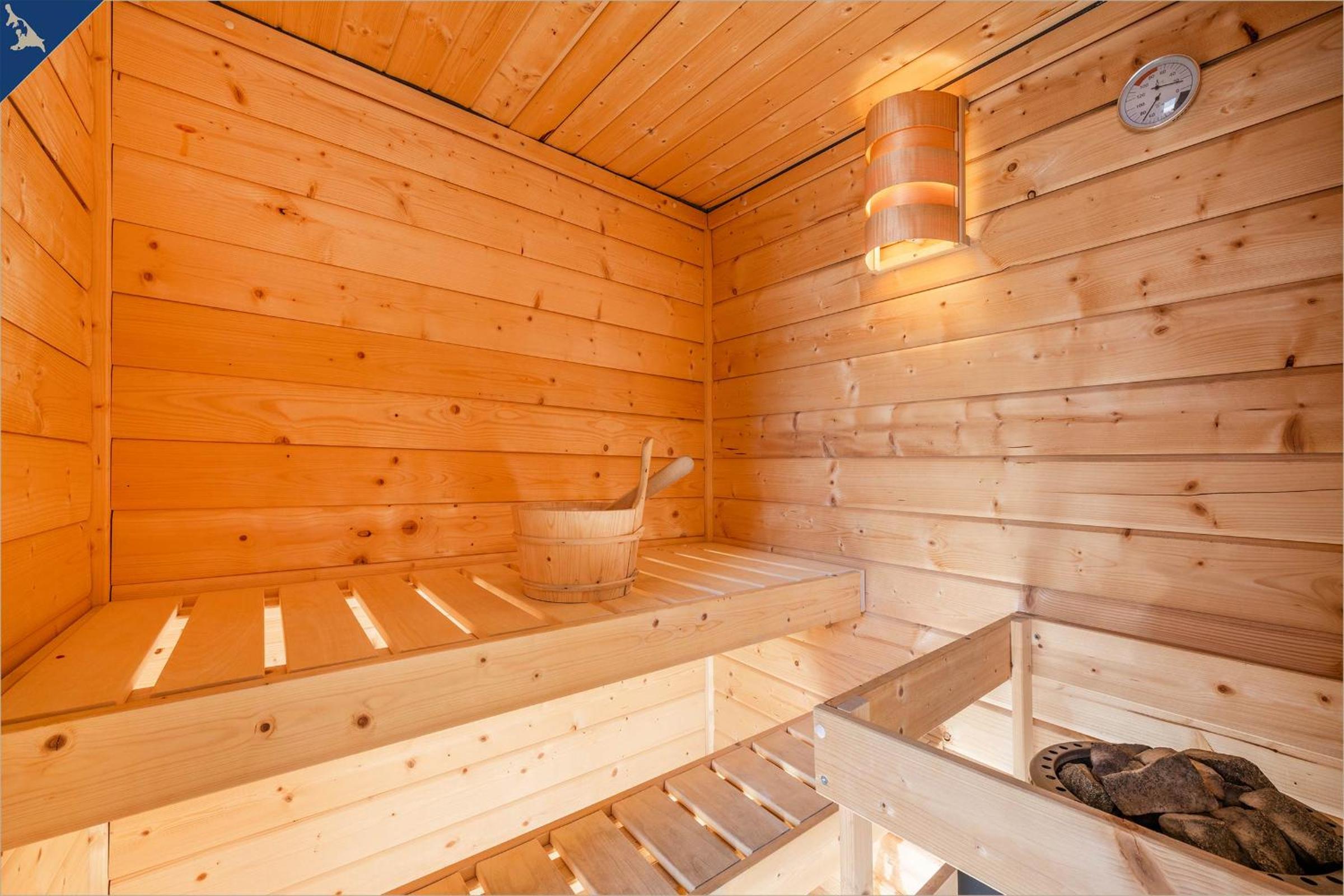 Superior Apartment with Sauna photo 2