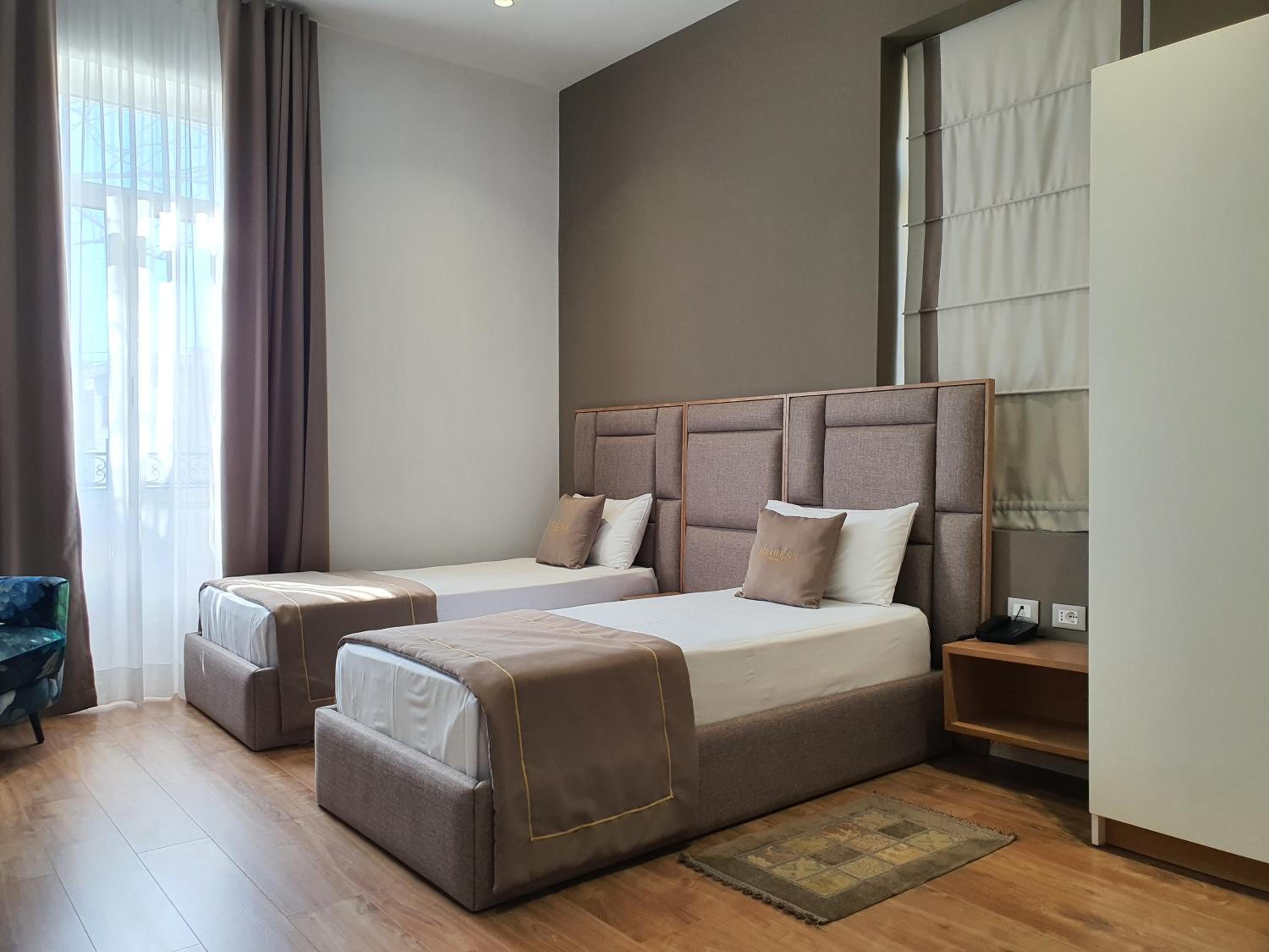 Large Twin Room