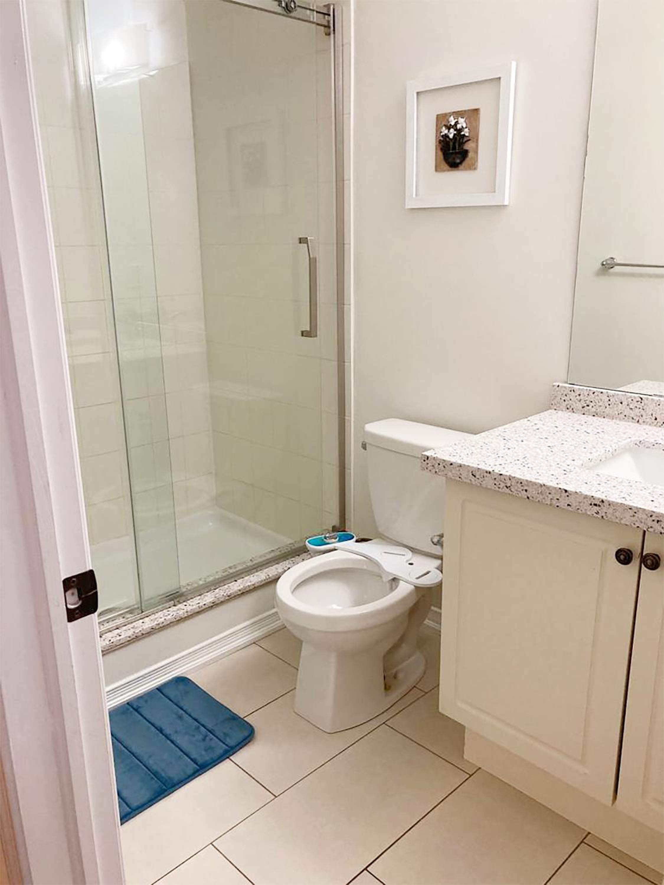 Double Room With Shared Bathroom photo 3