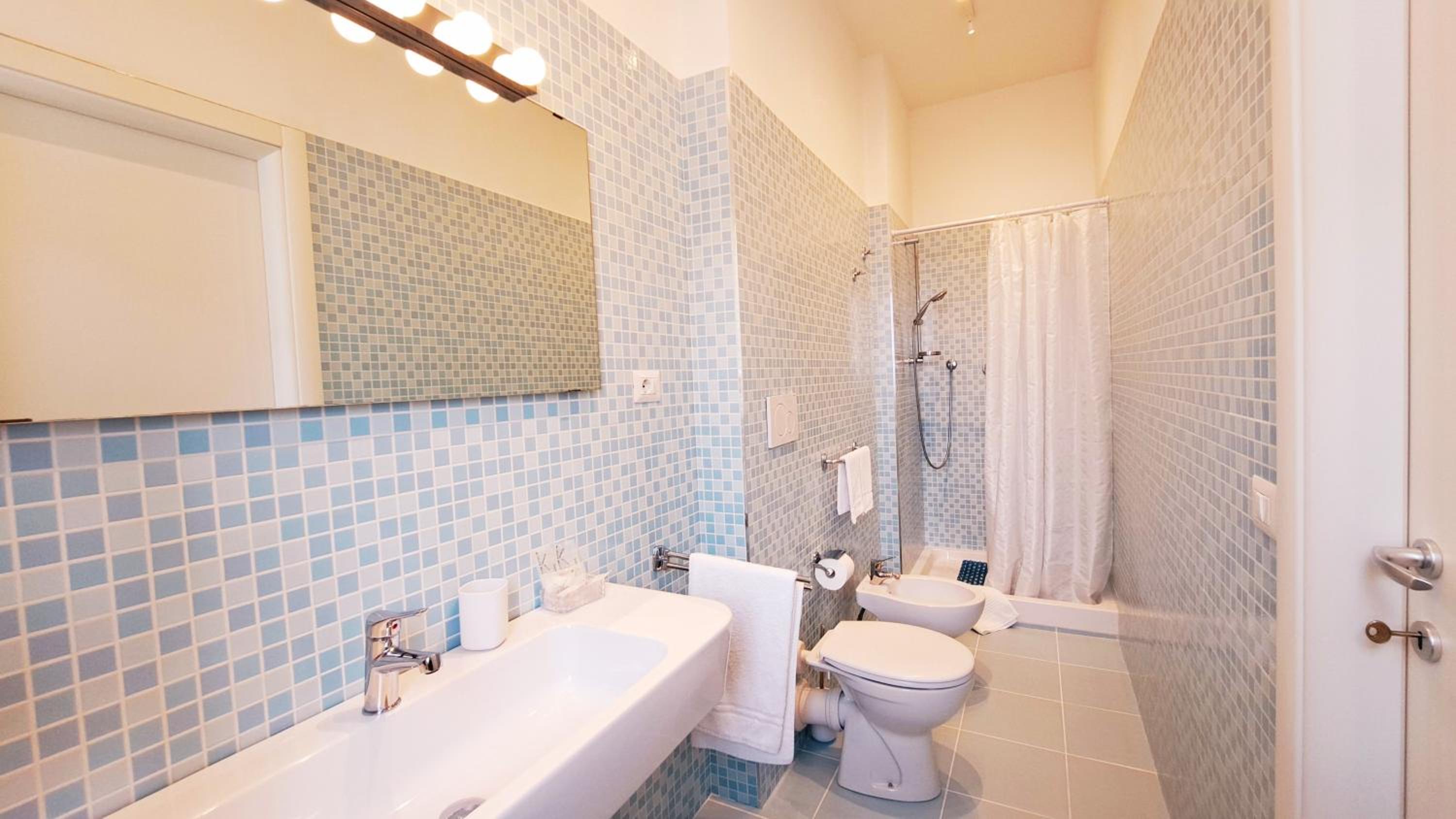 Double Room with Sea View photo 2