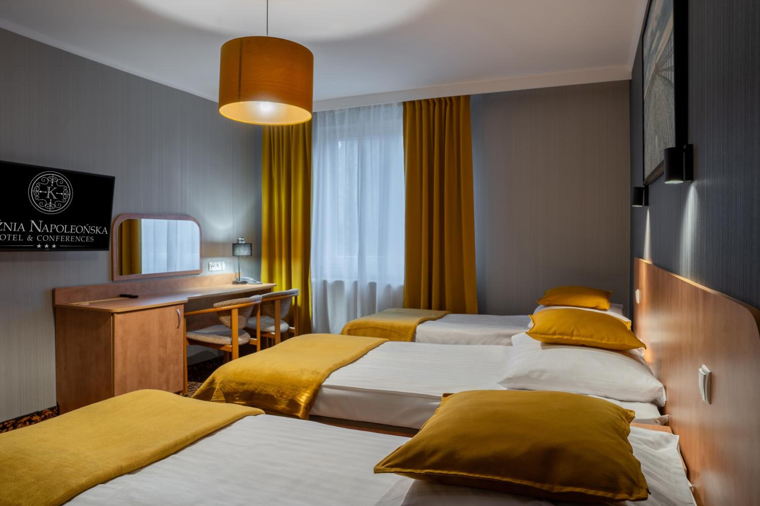 Deluxe Triple Room photo 2