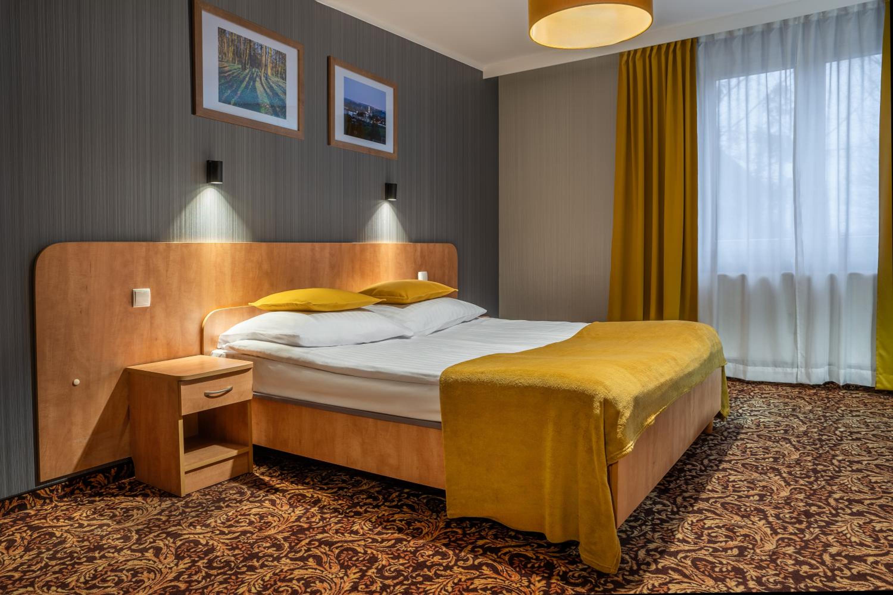 Deluxe Double Room - Photo 7