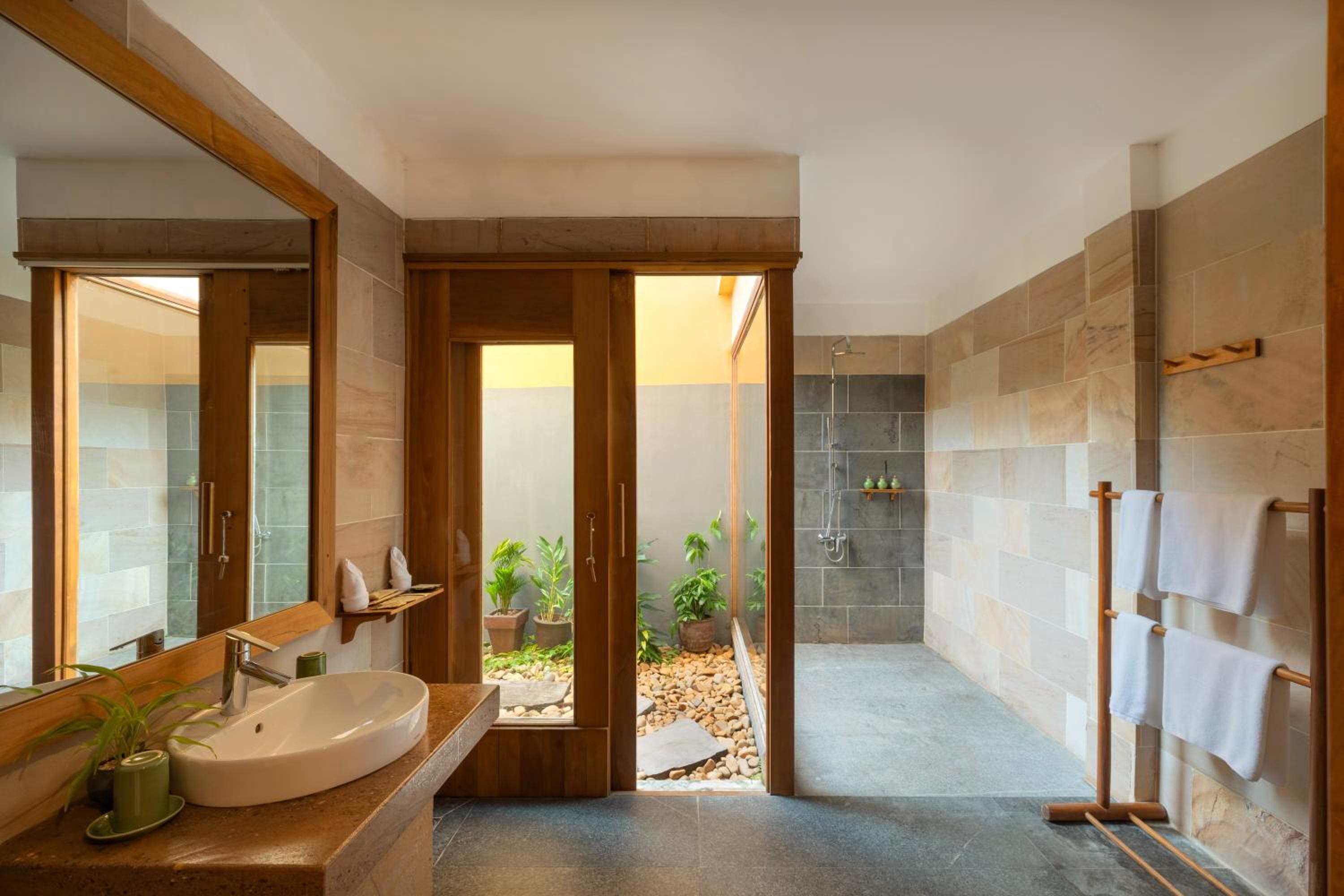 Beachfront Premier Pool Villa 3 bedrooms