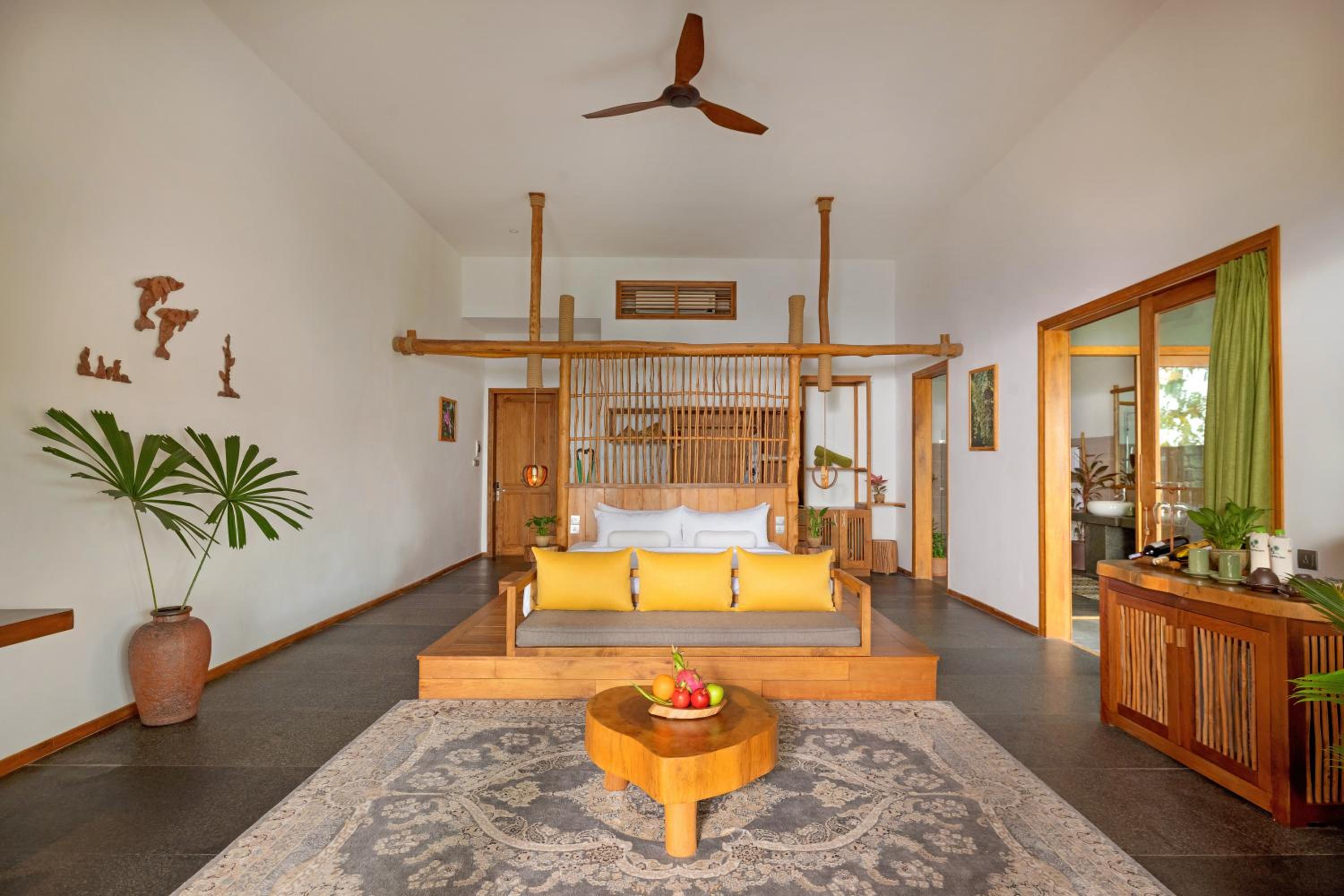Ocean Pool Villa thumbnail 5