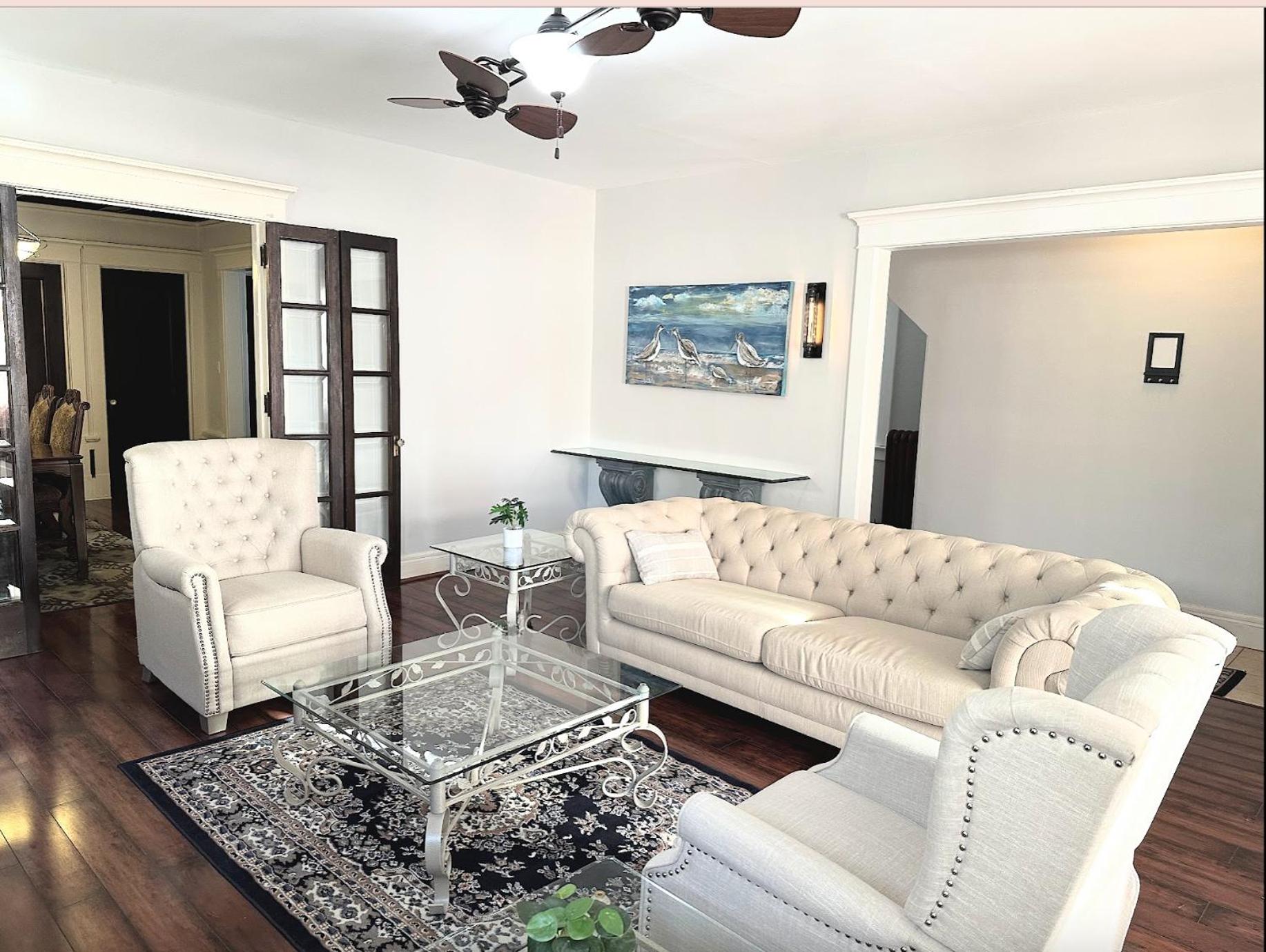 Apartment photo 1