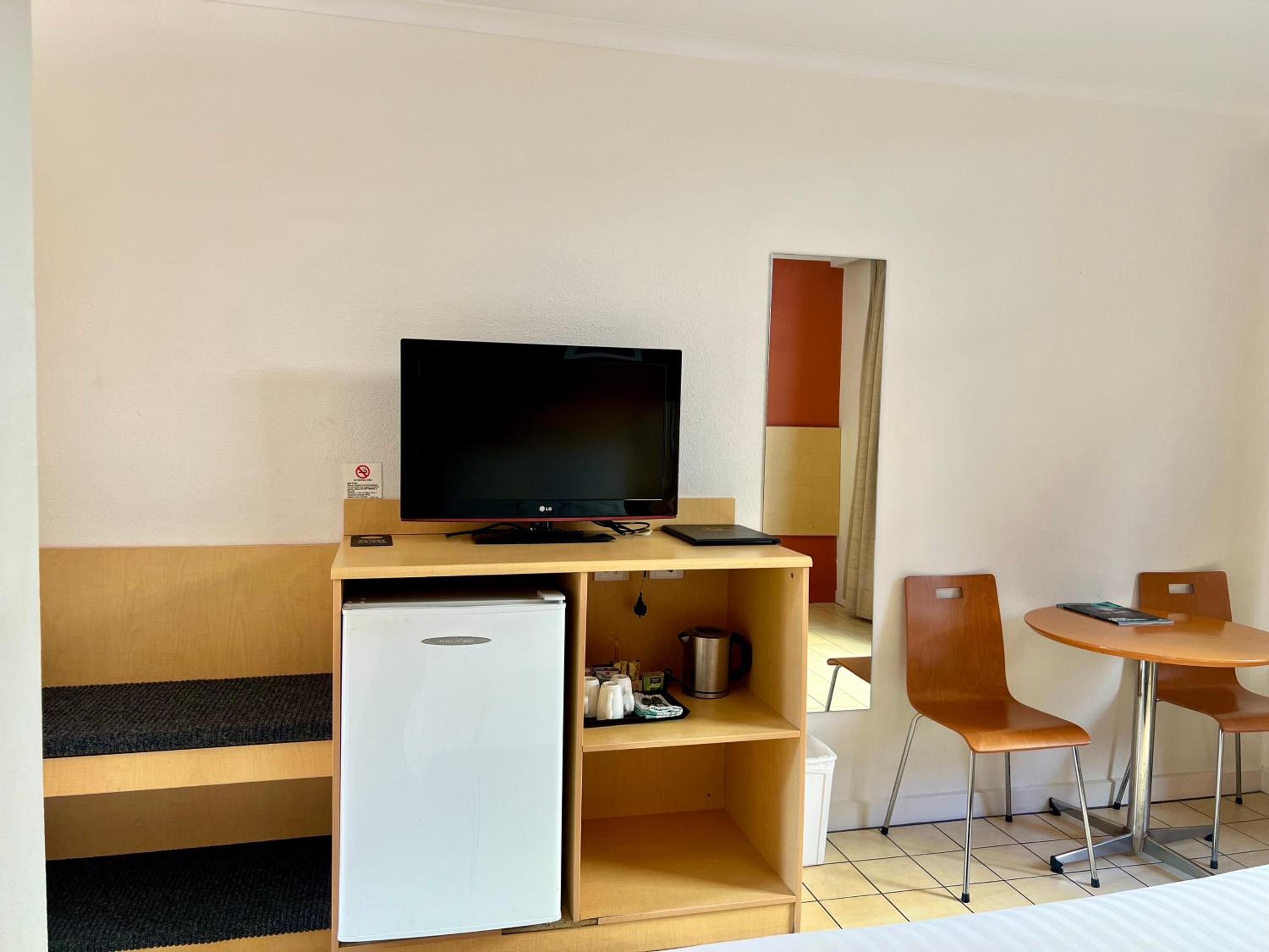 Classic Double & Single Room - Photo 1