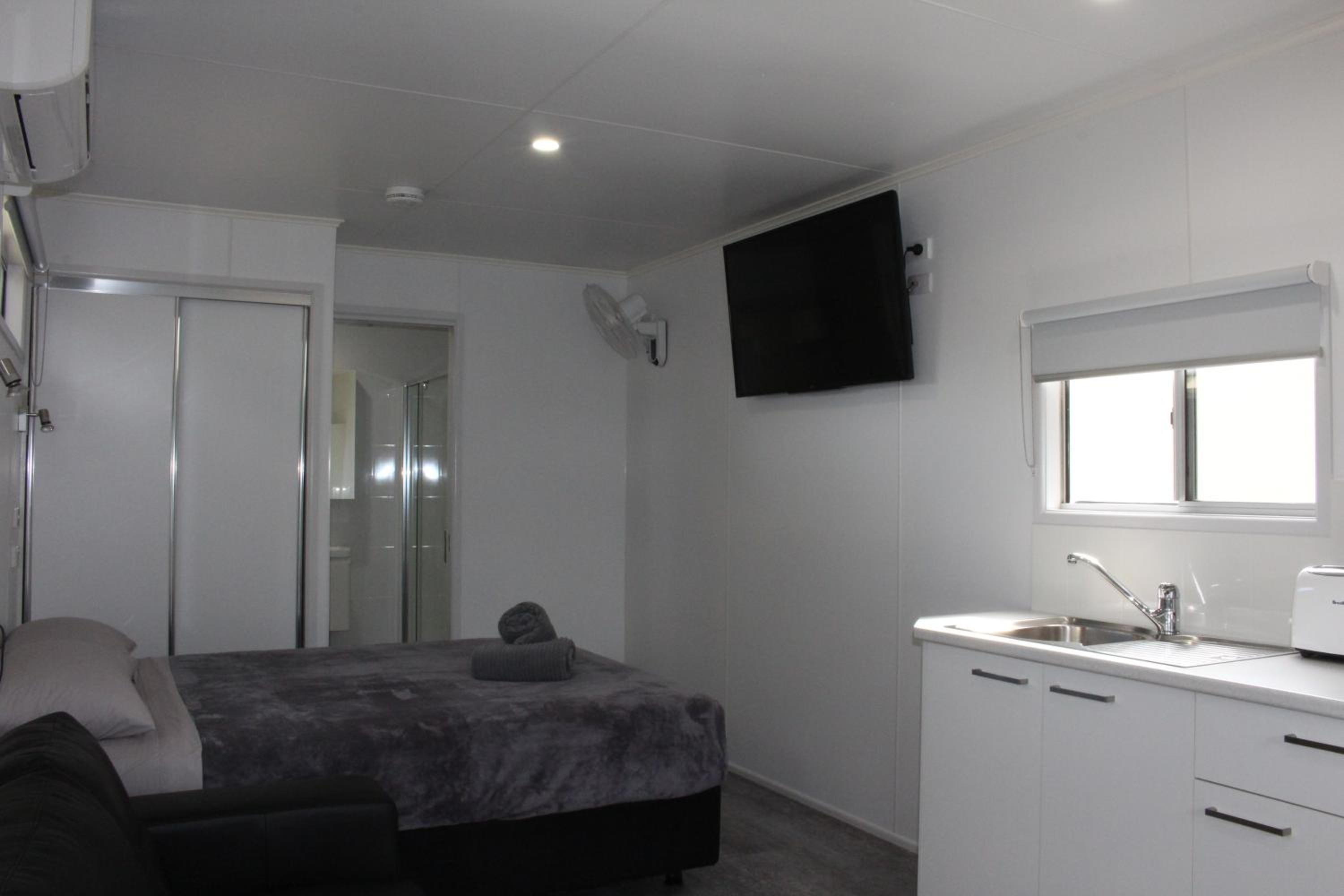 Queen Studio - Photo 1