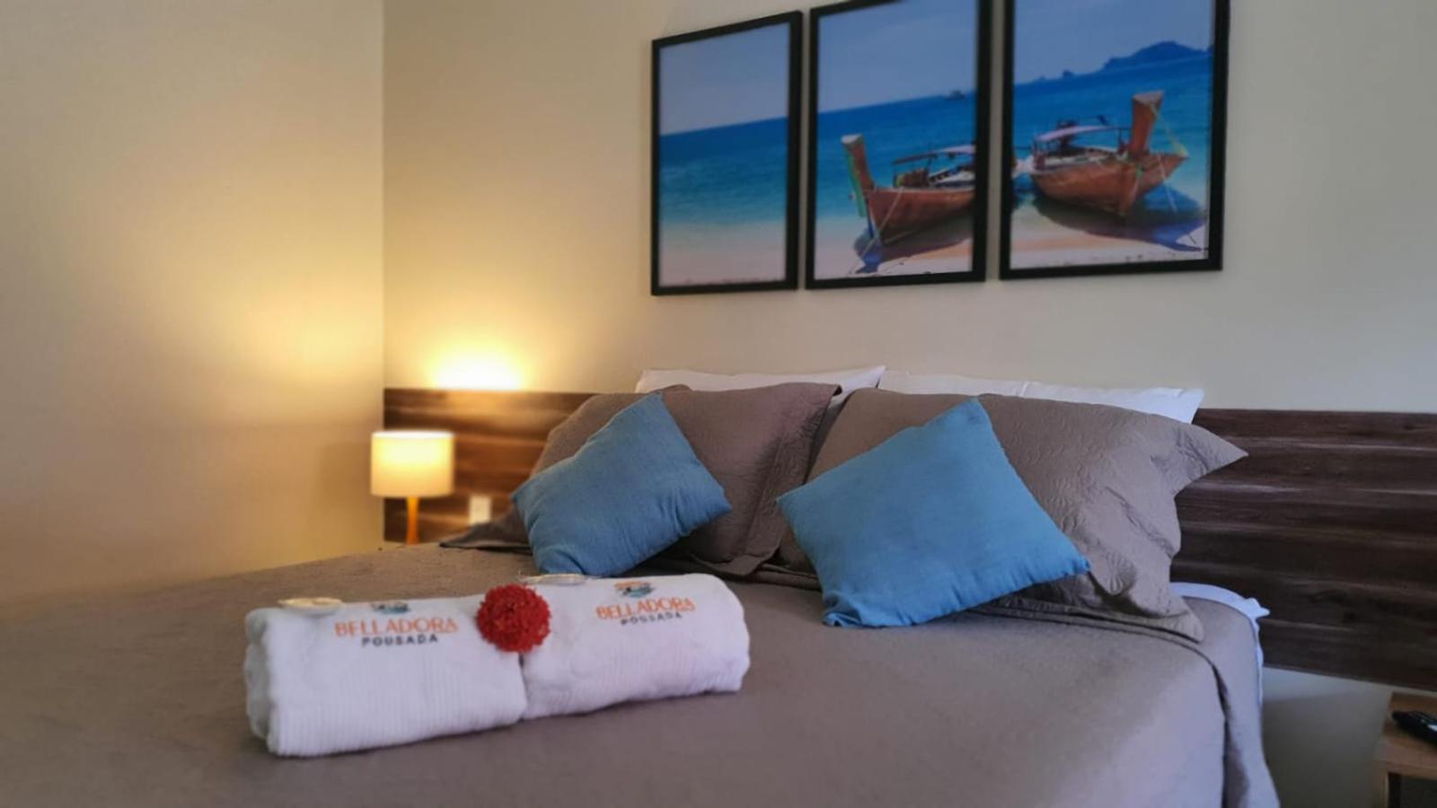Queen Room with Pool View photo 1