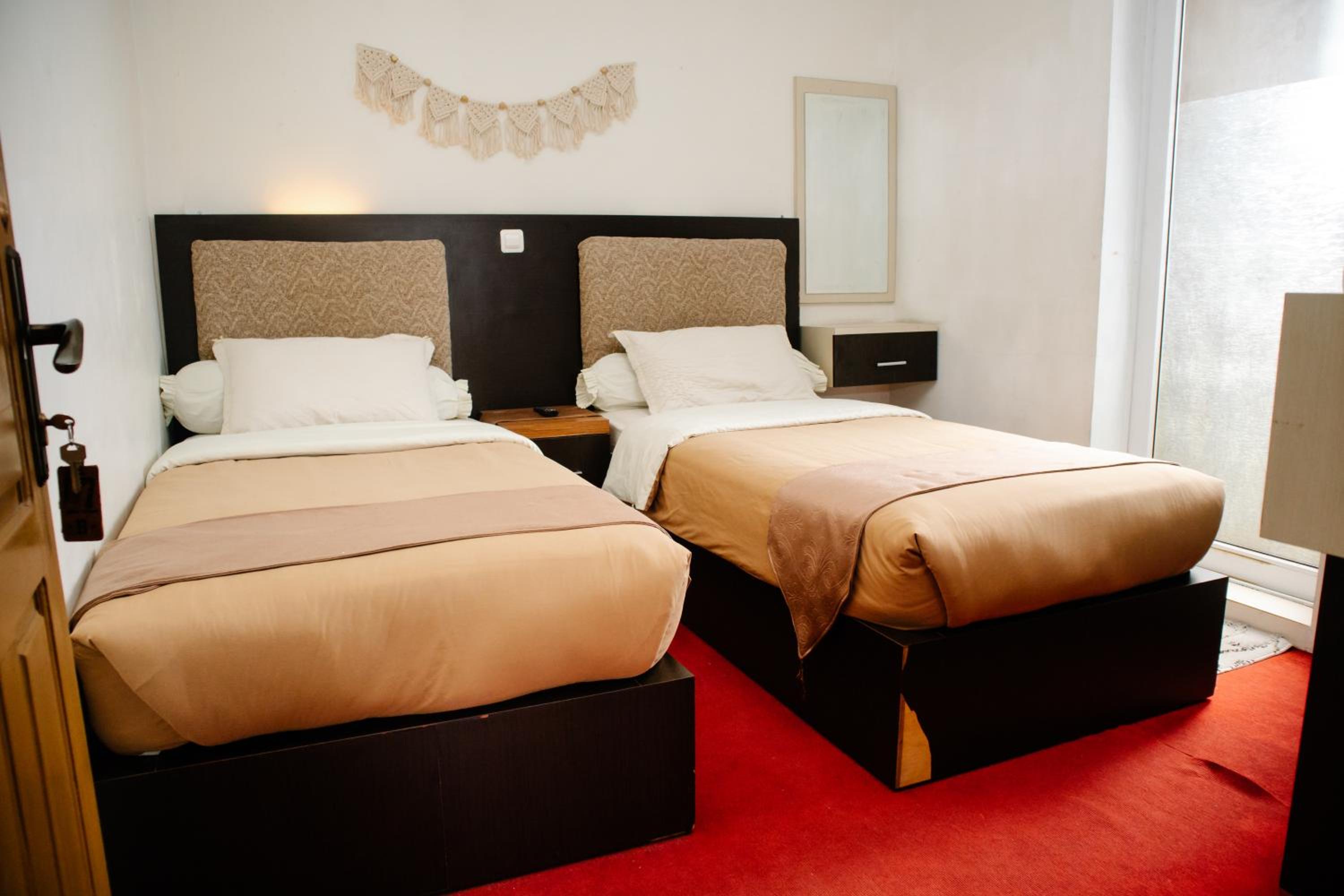 Superior Twin Room - Photo 1