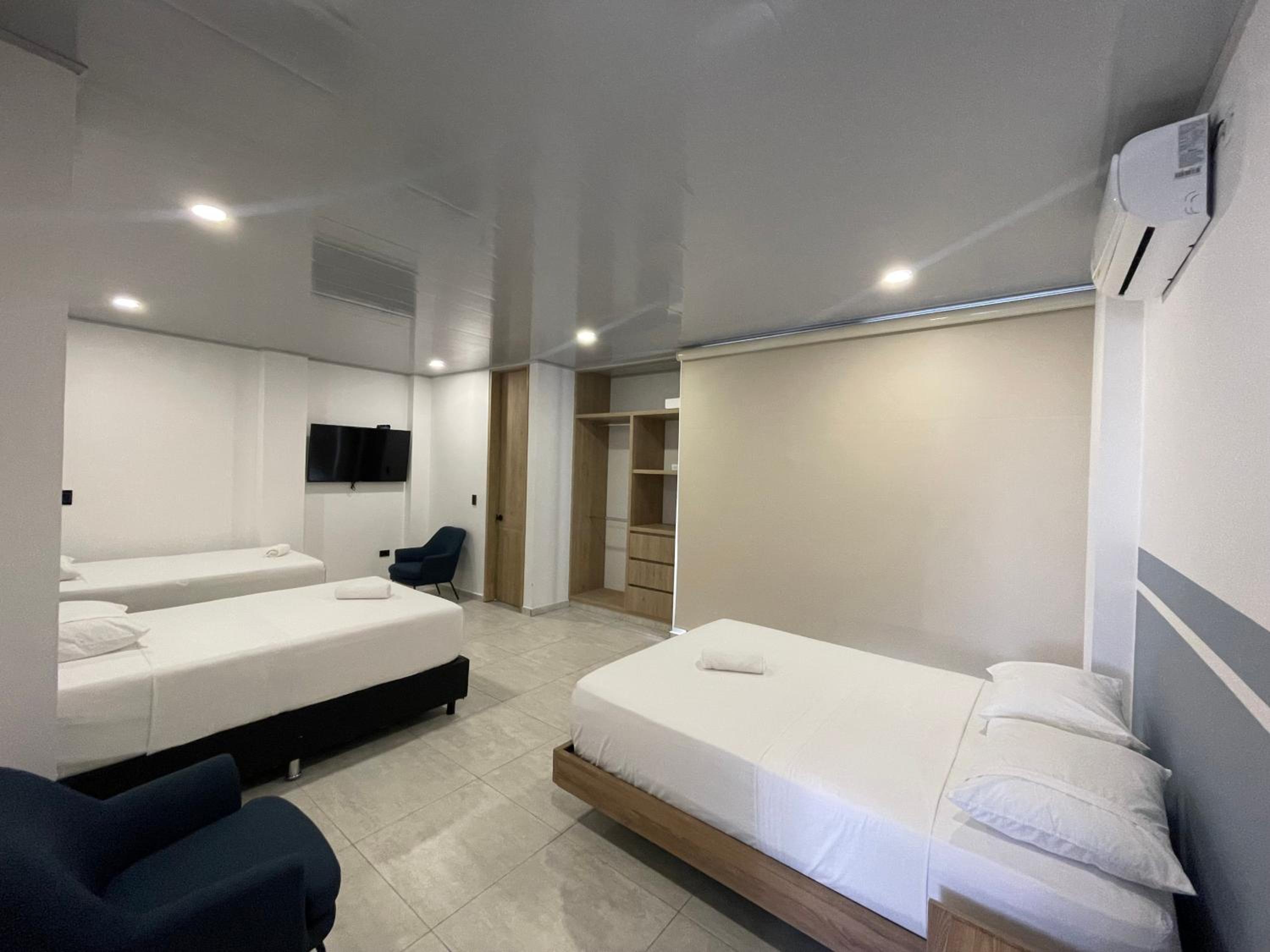 Comfort Quadruple Room photo 1