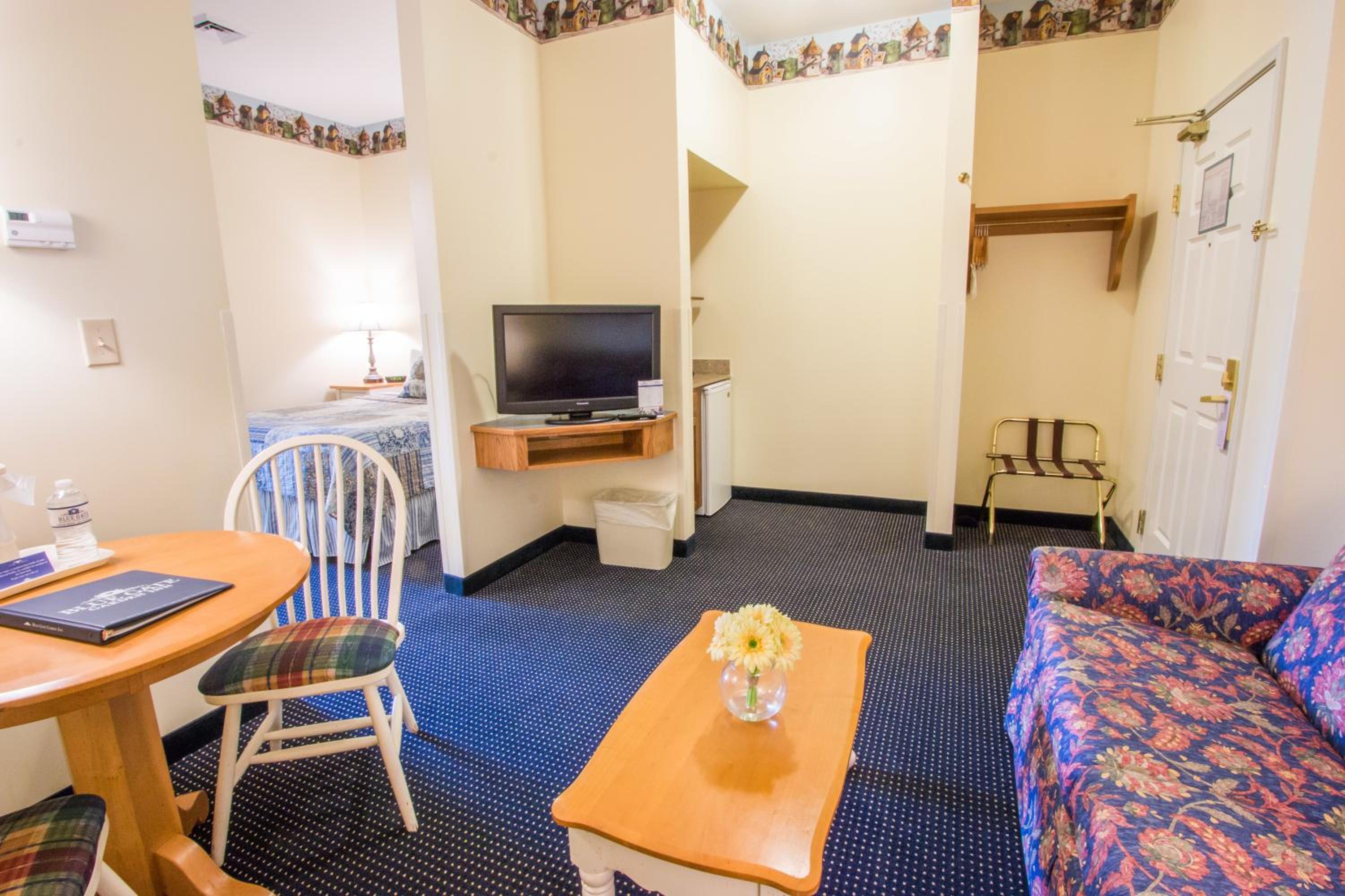 Deluxe King Suite