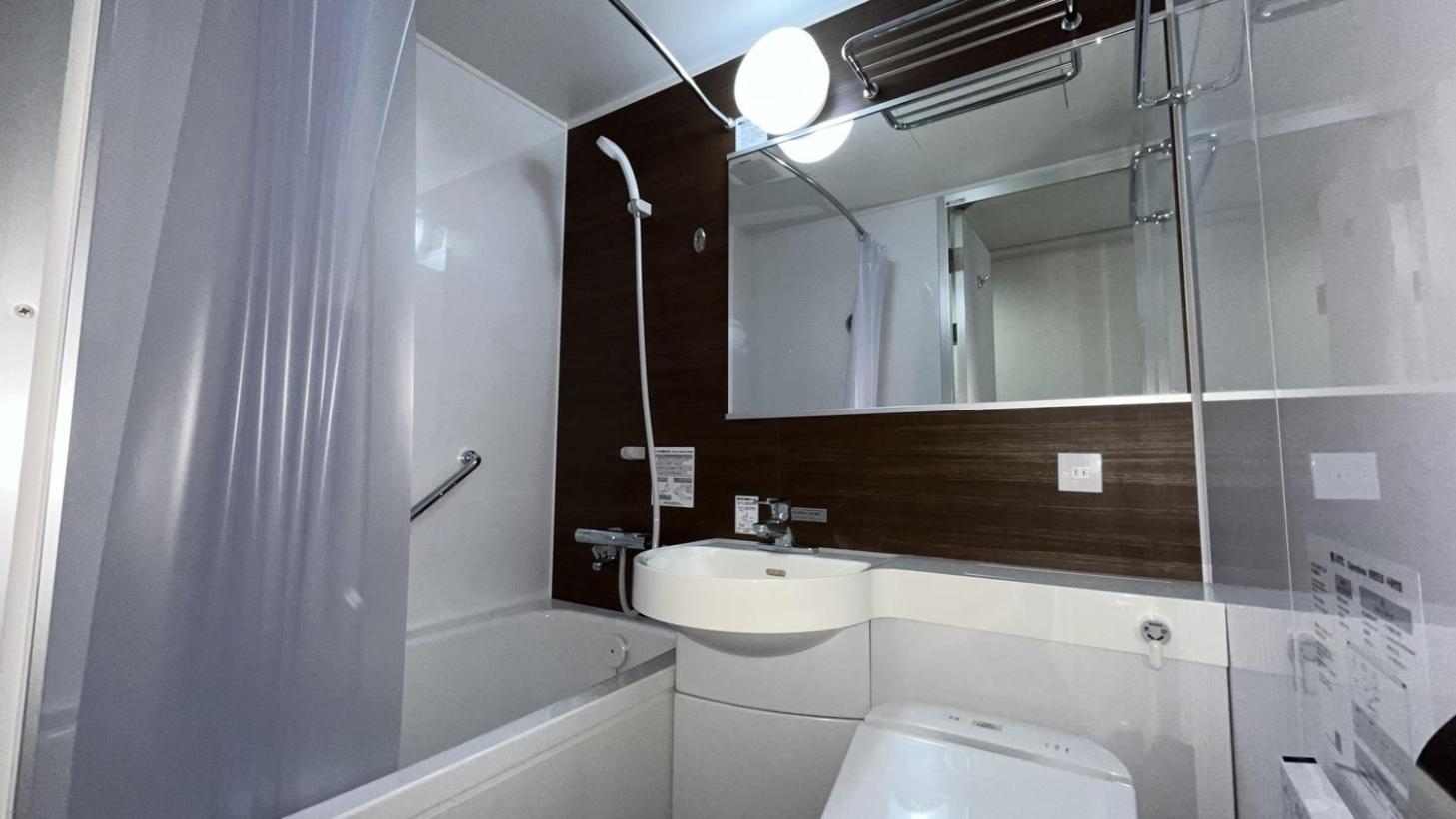 Single Room with Additional Amenities - Smoking photo 2