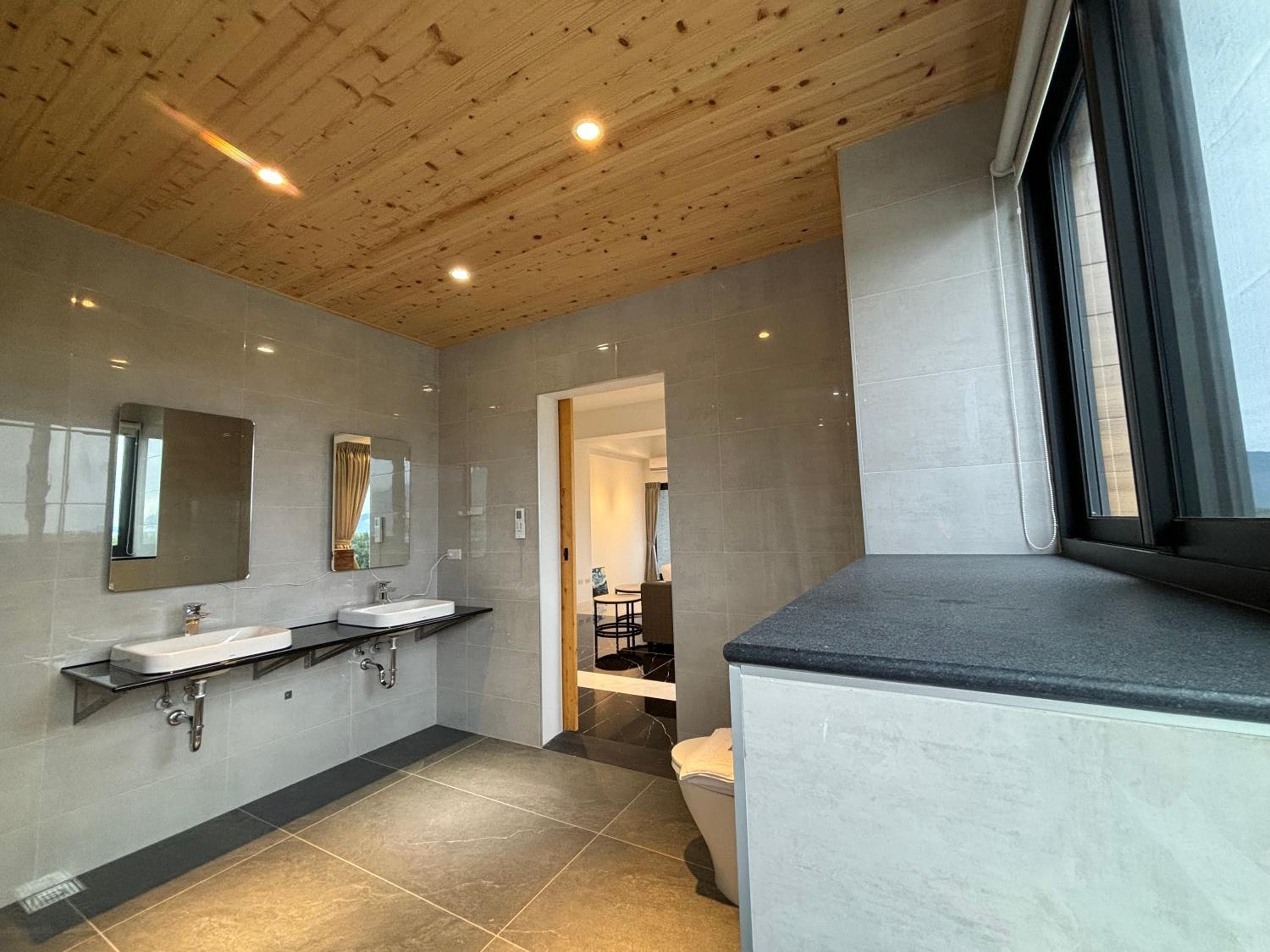 Luxury Quadruple Room photo 3