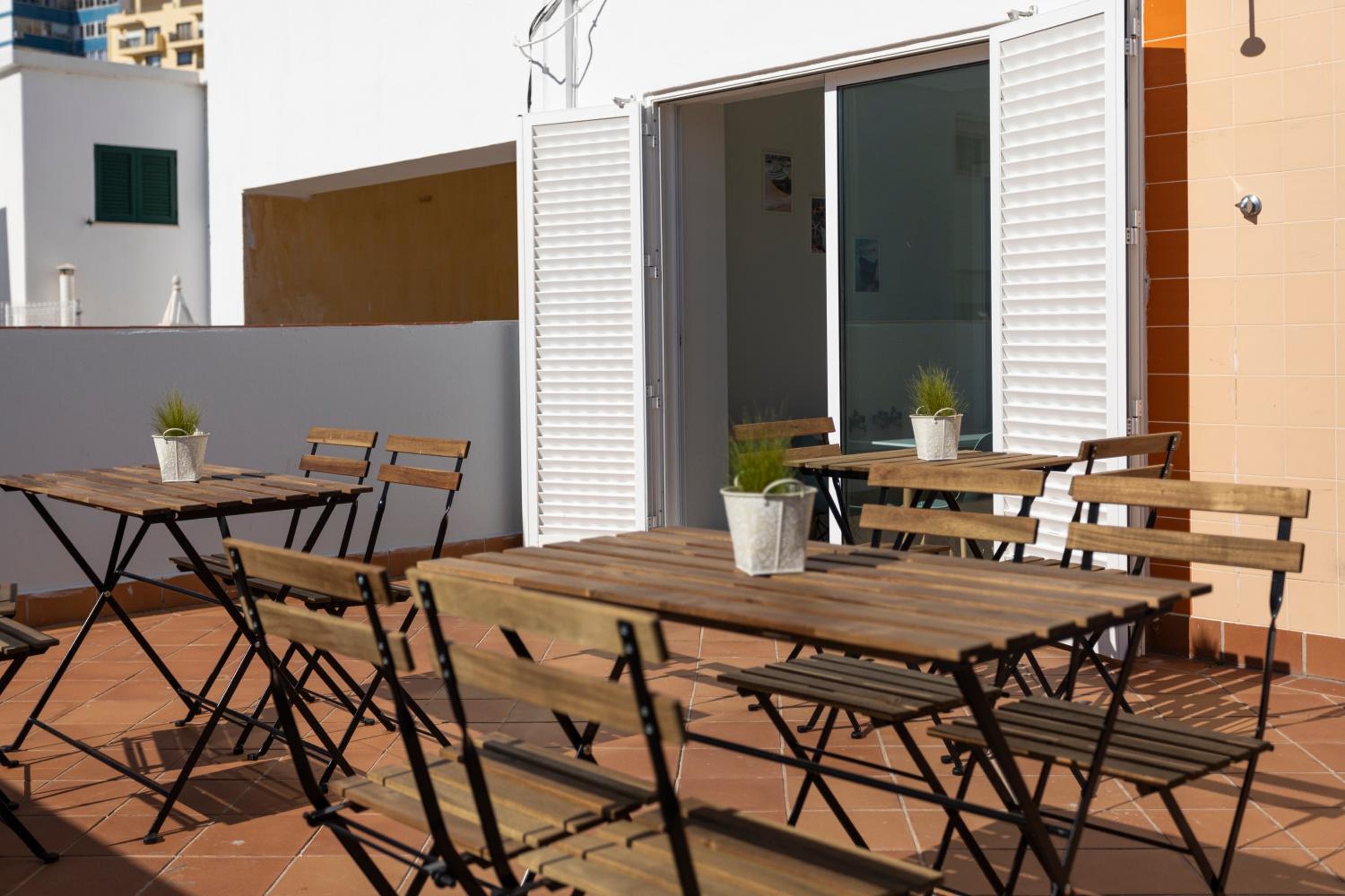 Double Room - Photo 9
