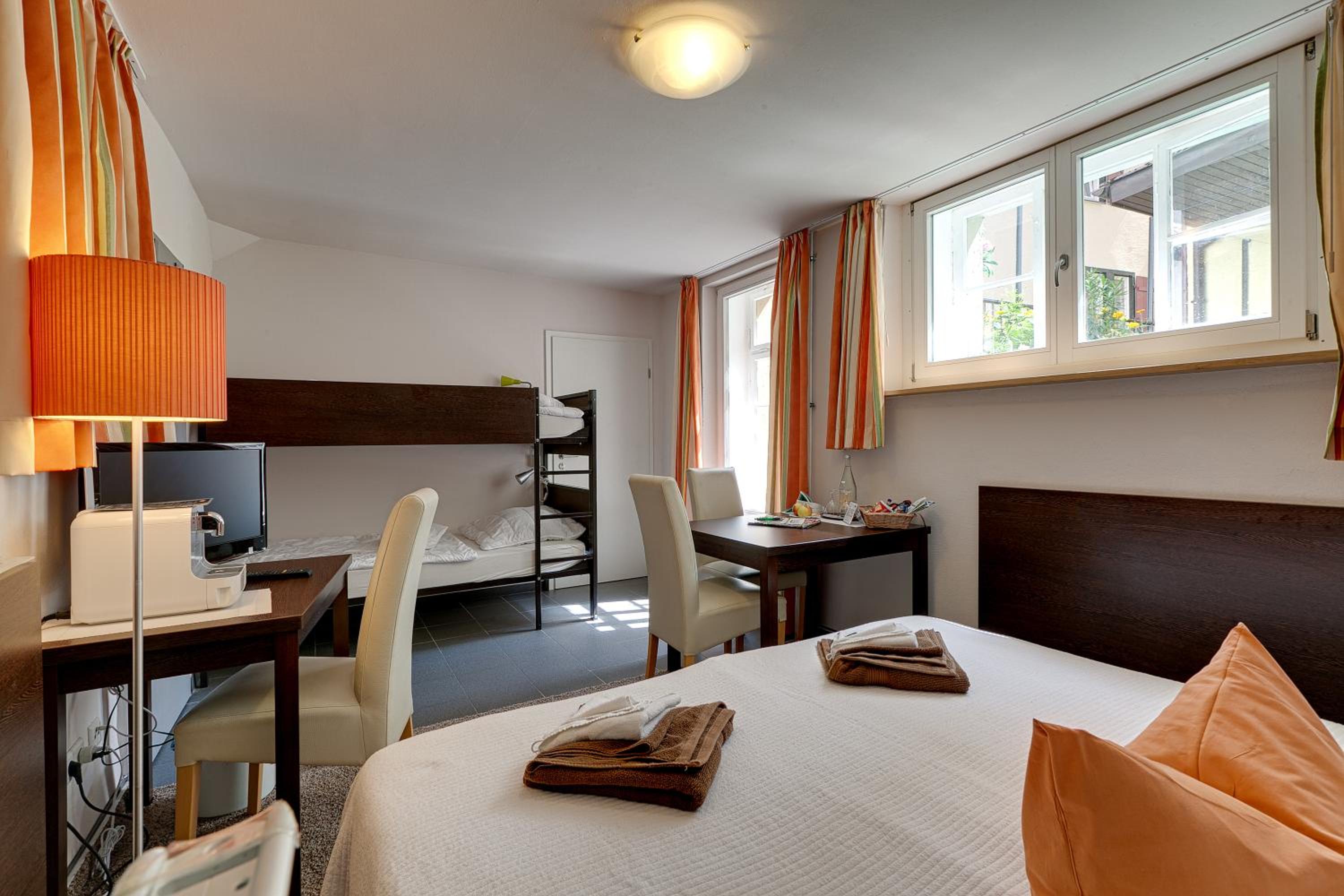 Standard Double Room - Photo 1