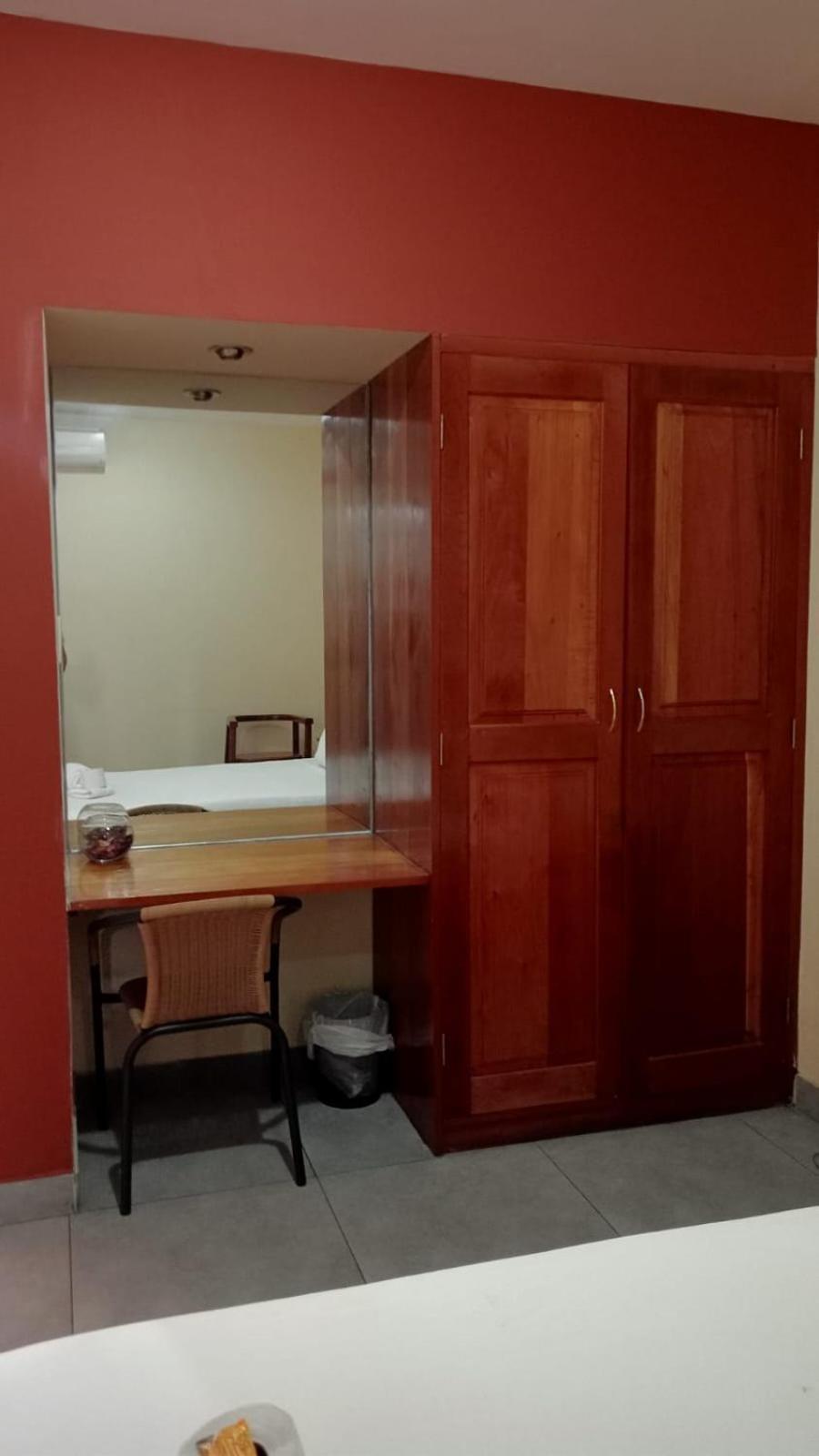 Double Room With Private Bathroom photo 3