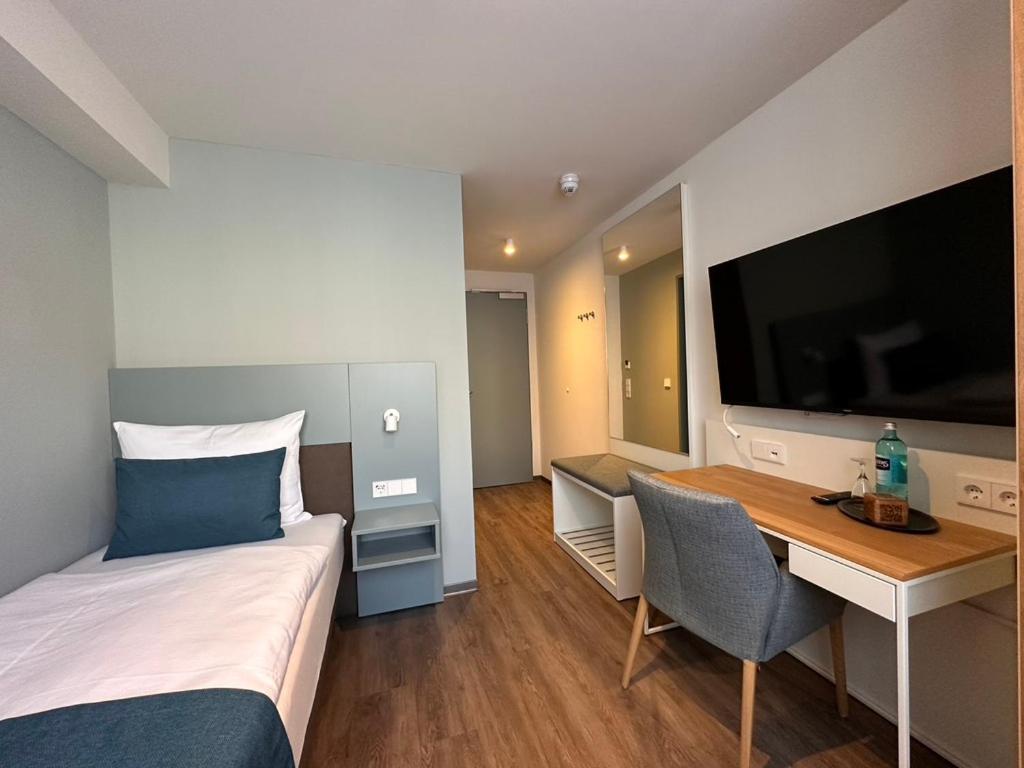 Superior Single Room