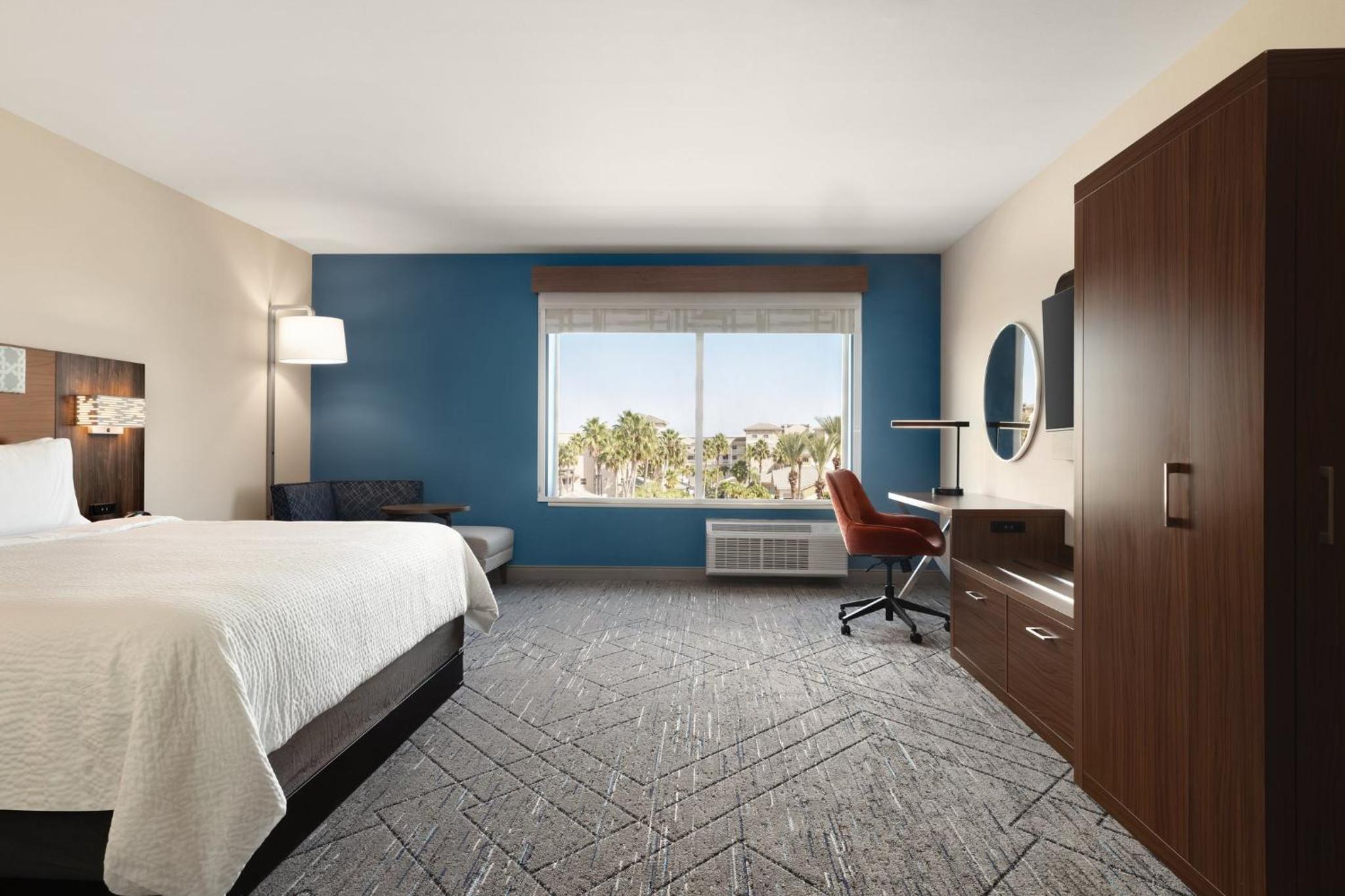 King Suite with Sofa Bed and Mobility Accessible Roll-In Shower