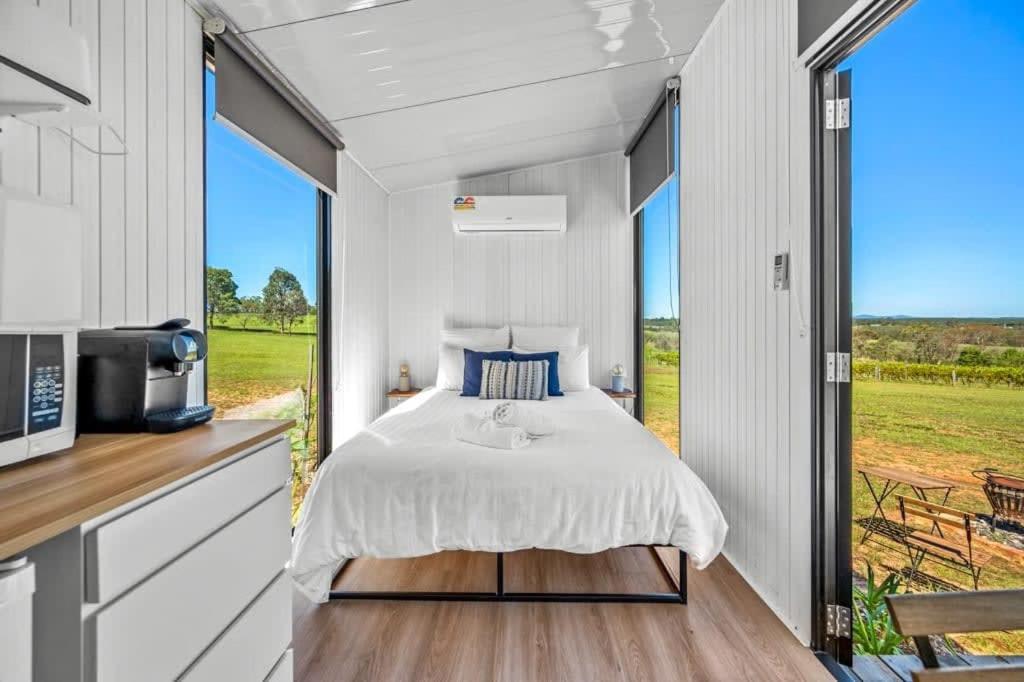 Mobile Home photo 1