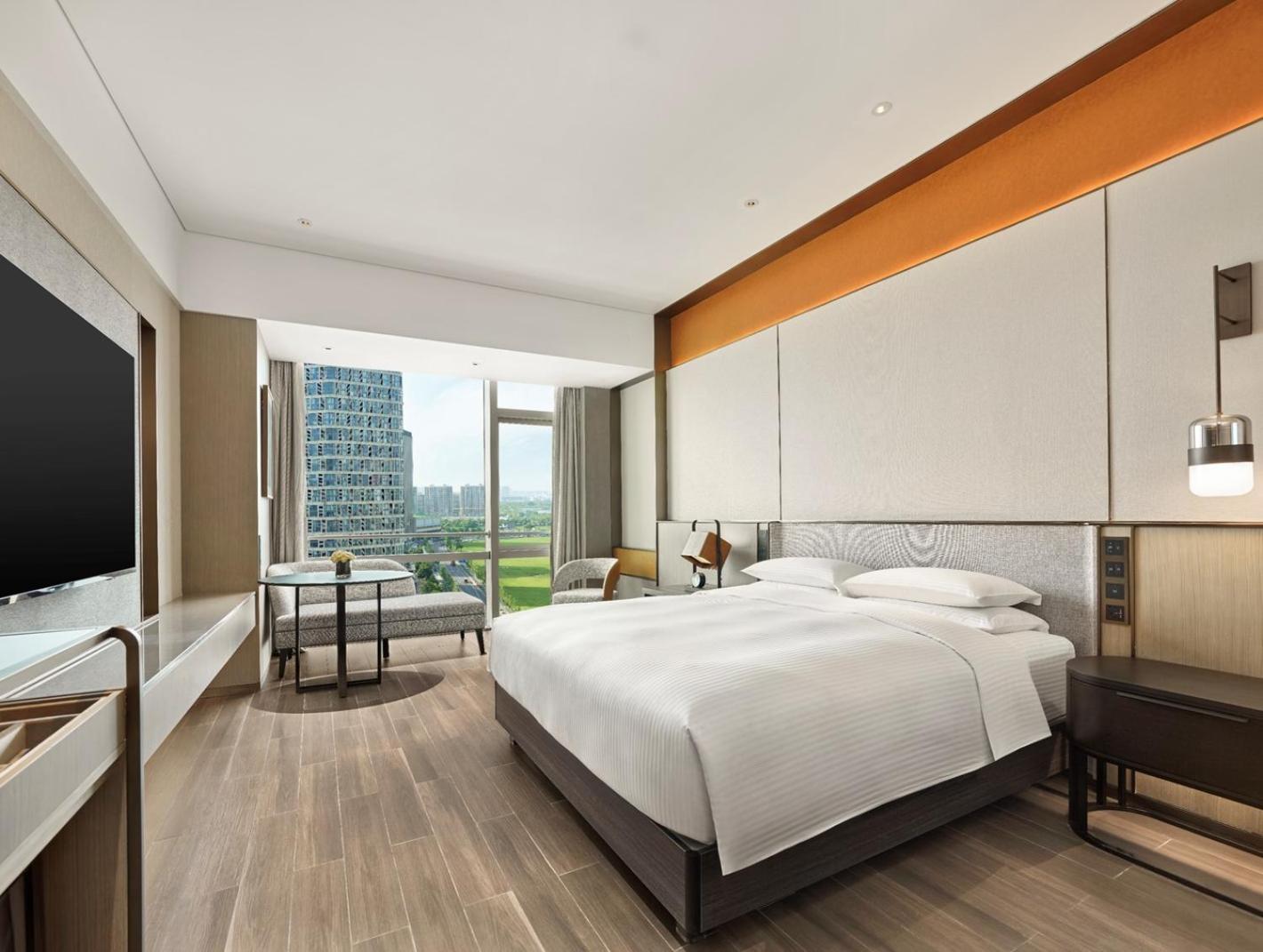 King Room - Club Access