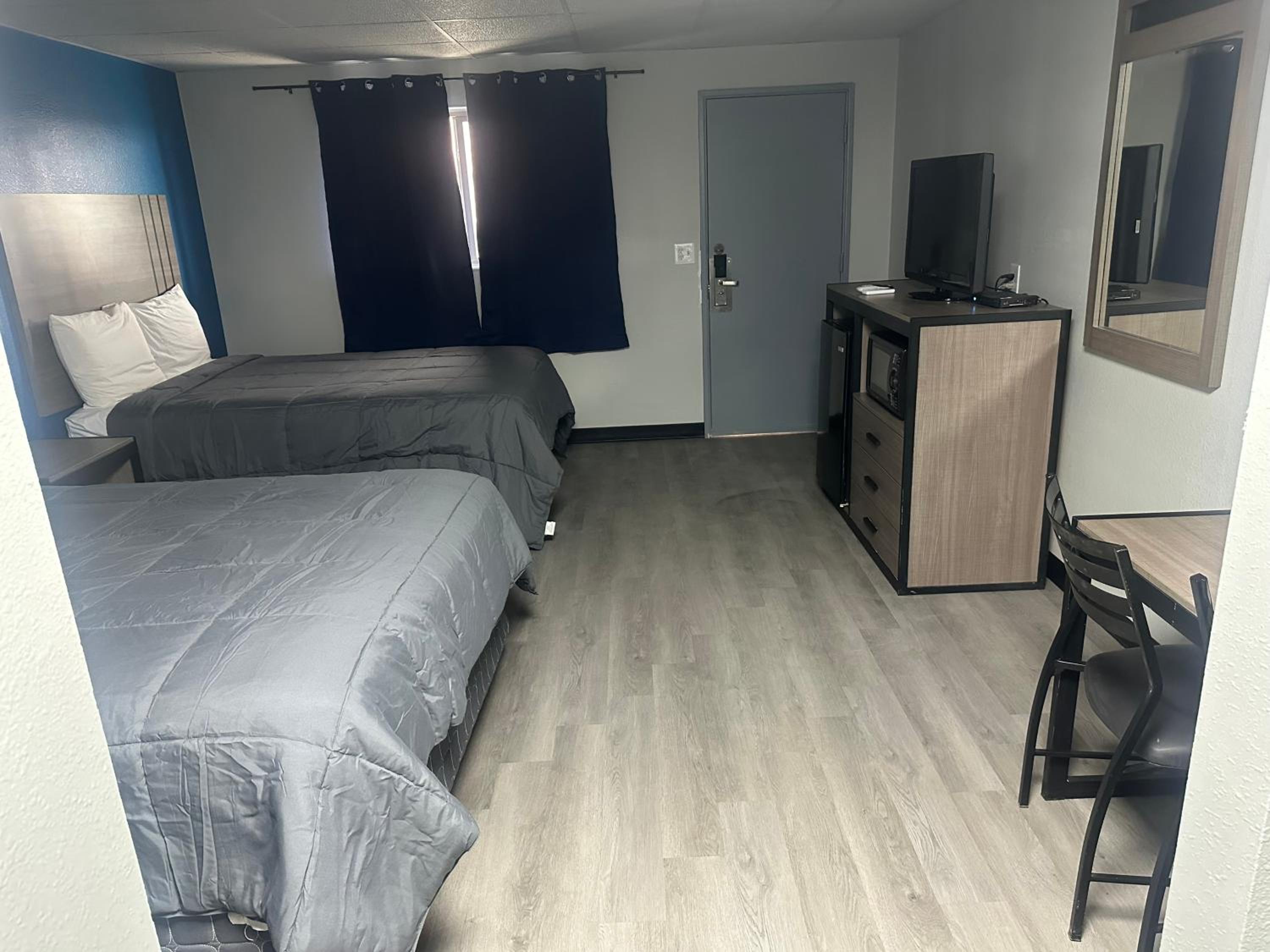 Double Room - Photo 4