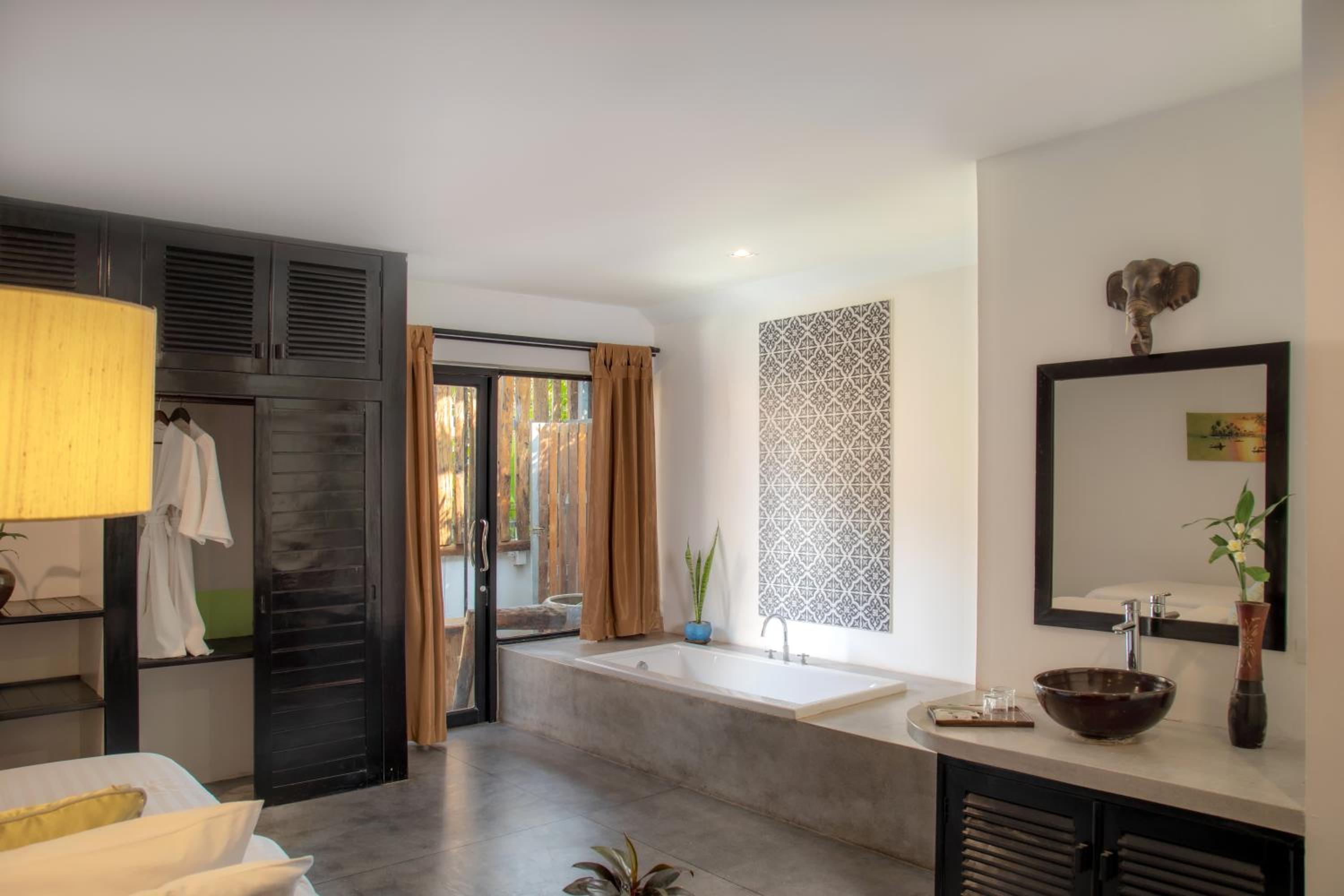 Deluxe Double or Twin Room with Garden View - Photo 5