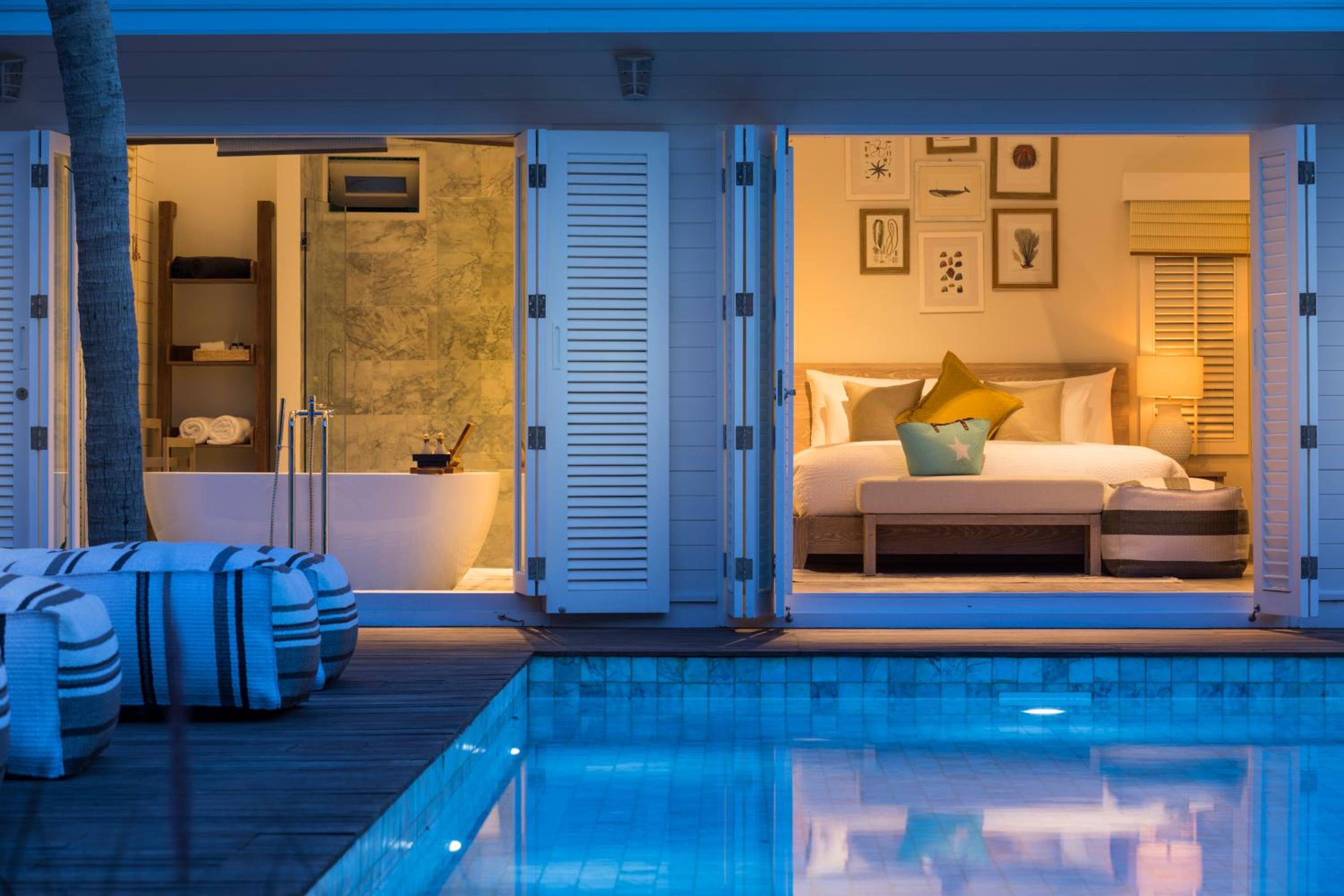 Two-Bedroom Villa with Two Private Pools - Baan Yuyen