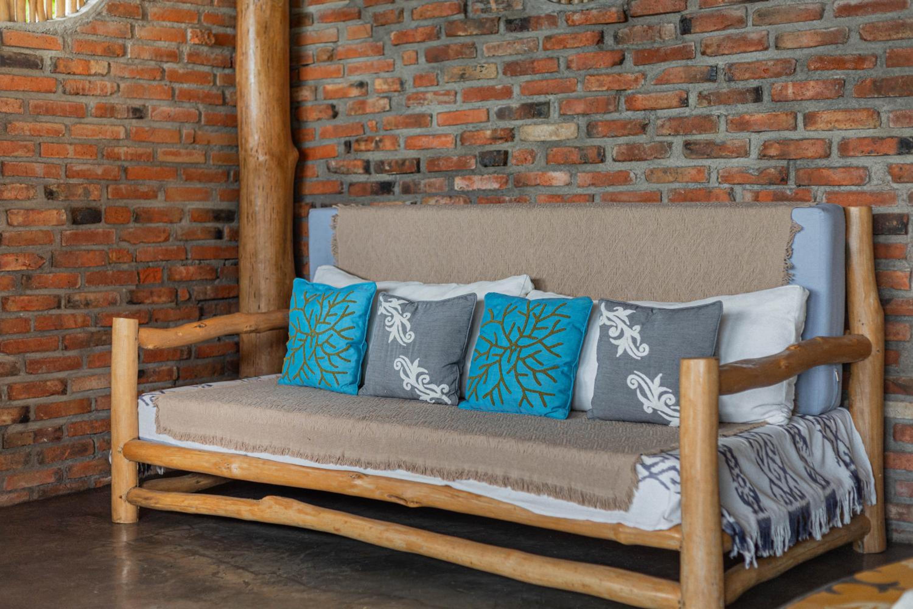 One-Bedroom Valley View with Private Pool - Photo 4